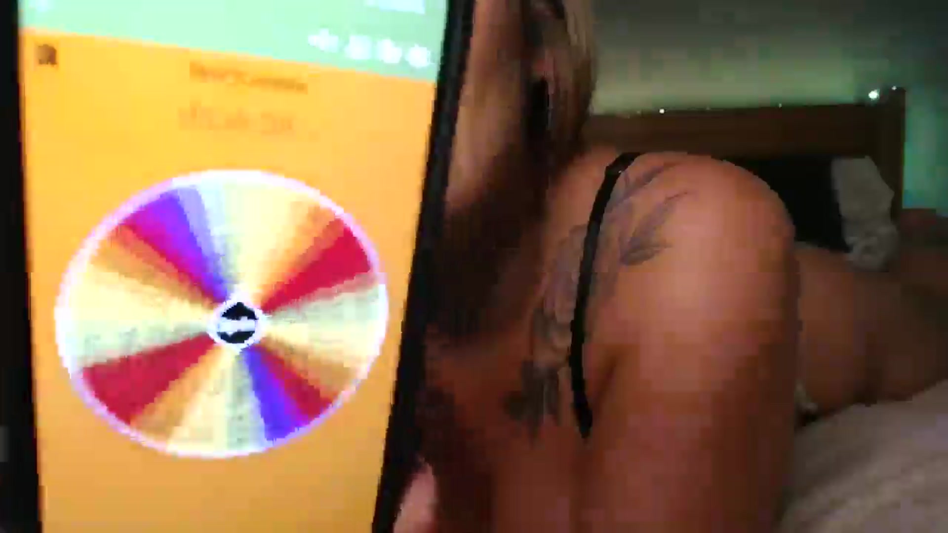 Gallery image thumbnail from ItsFayday's myfreecams stream on, 08/13/2024, 17:01 image 15 of 20
