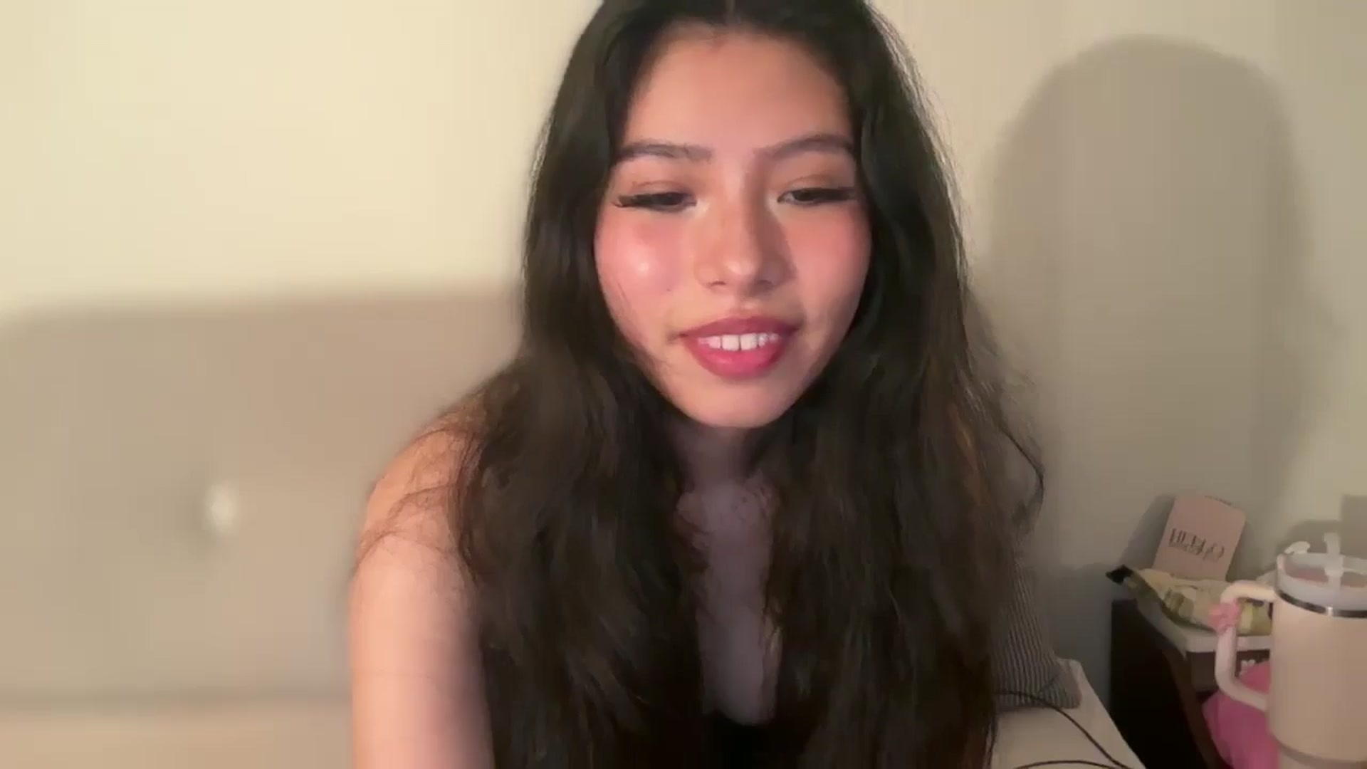 Gallery image thumbnail from ItsGoddessMia's myfreecams stream on, 06/24/2025, 15:33 image 15 of 20