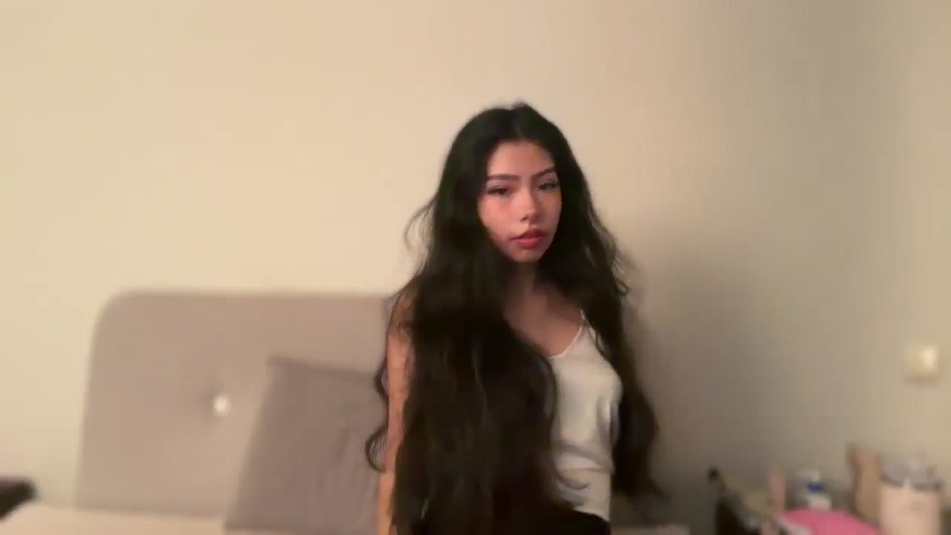 Gallery image thumbnail from ItsGoddessMia's myfreecams stream on, 06/26/2025, 11:51 image 2 of 20