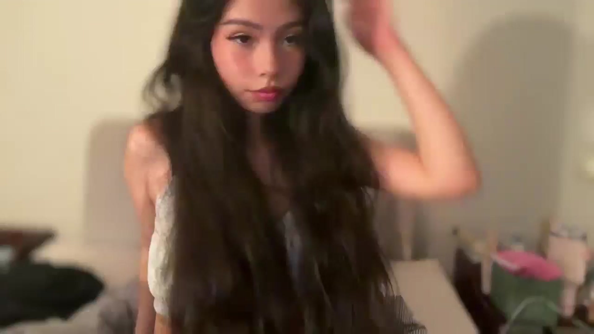 Gallery image thumbnail from ItsGoddessMia's myfreecams stream on, 06/26/2025, 12:33 image 15 of 20