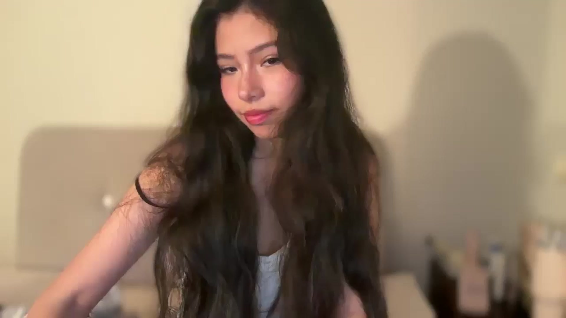 Gallery image thumbnail from ItsGoddessMia's myfreecams stream on, 06/26/2025, 13:56 image 7 of 20