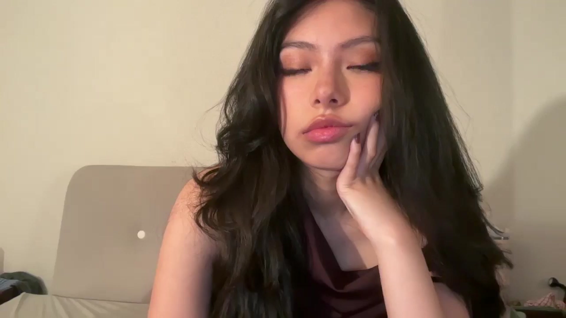 Gallery image thumbnail from ItsGoddessMia's myfreecams stream on, 09/22/2025, 10:48 image 8 of 20