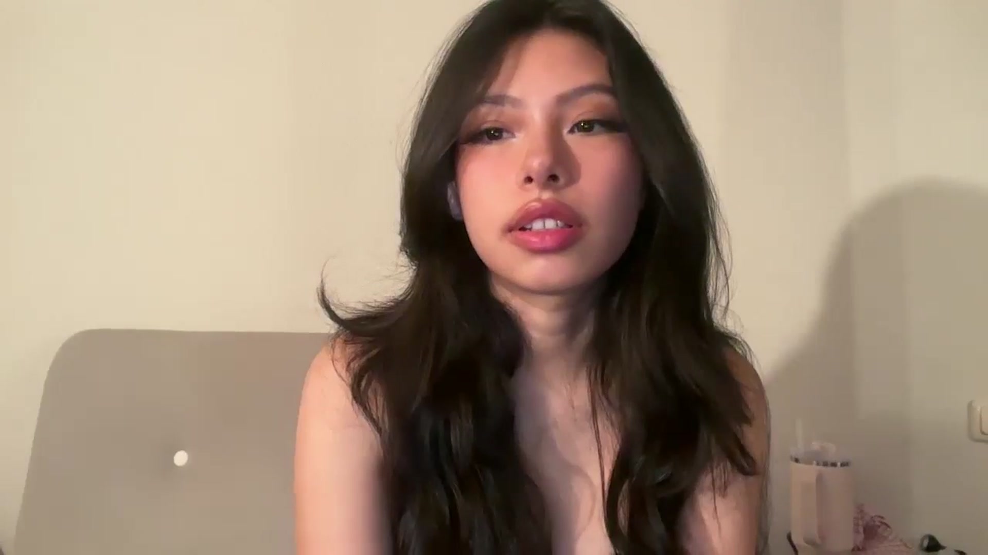 Gallery image thumbnail from ItsGoddessMia's myfreecams stream on, 09/23/2025, 06:38 image 18 of 20