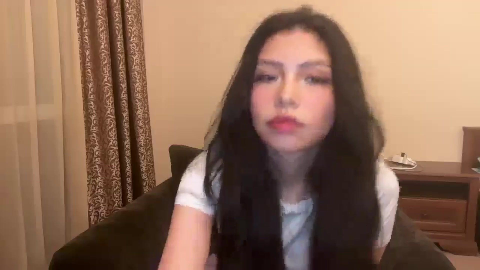 Gallery image thumbnail from ItsGoddessMia's myfreecams stream on, 12/07/2025, 17:08 image 9 of 20