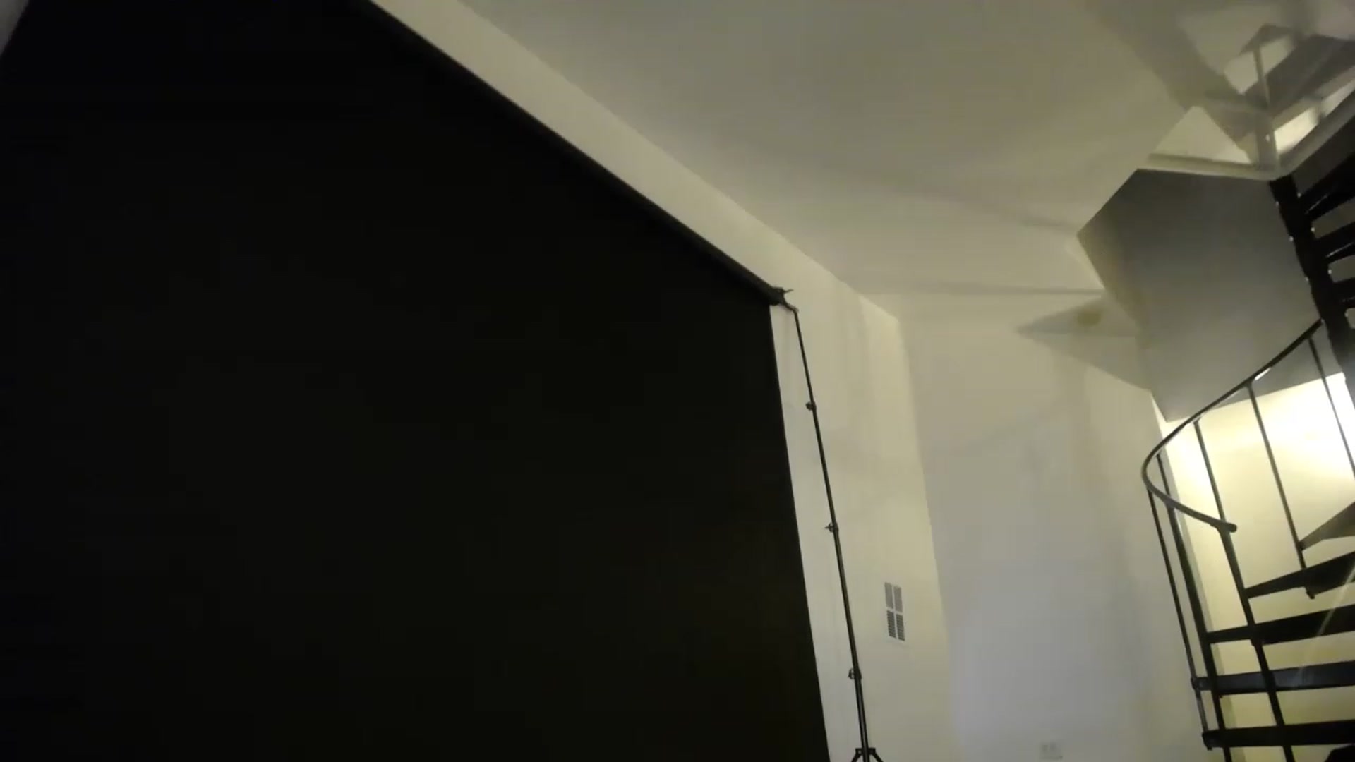 Gallery image thumbnail from ItsJade's myfreecams stream on, 02/01/2023, 24:11 image 19 of 20