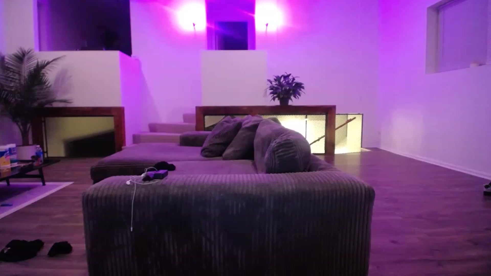 Gallery image thumbnail from ItsJade's myfreecams stream on, 03/20/2023, 02:55 image 14 of 20