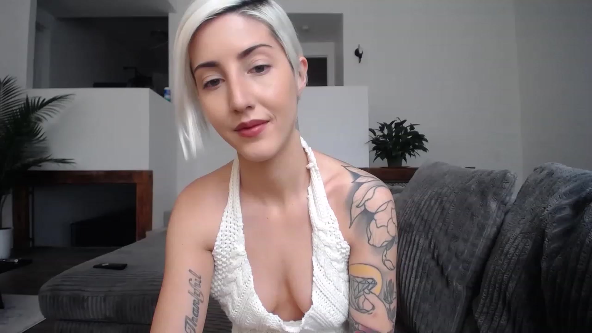Gallery image thumbnail from ItsJade's myfreecams stream on, 03/26/2023, 18:39 image 9 of 20