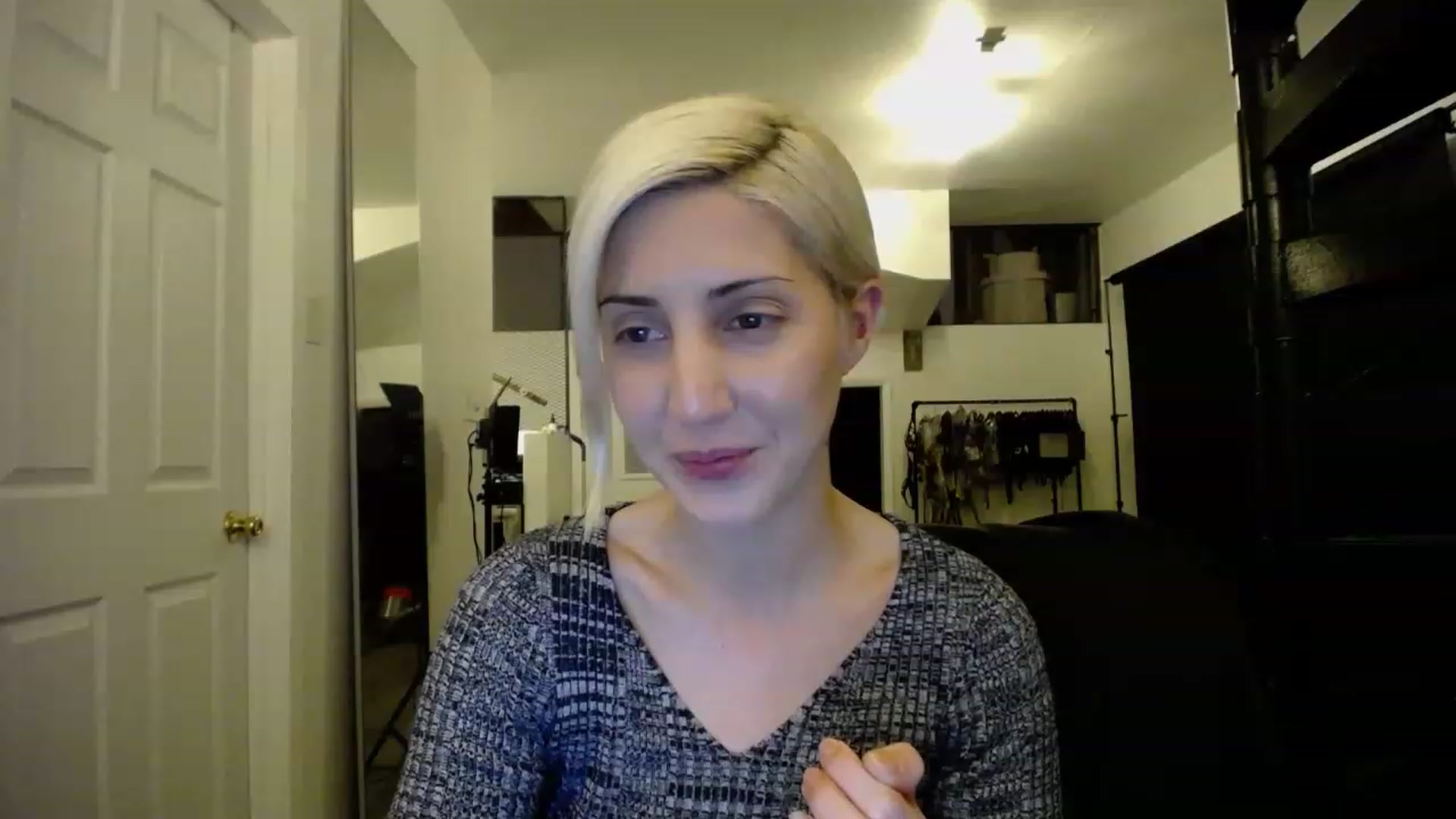 Gallery image thumbnail from ItsJade's myfreecams stream on, 05/03/2023, 03:29 image 12 of 20