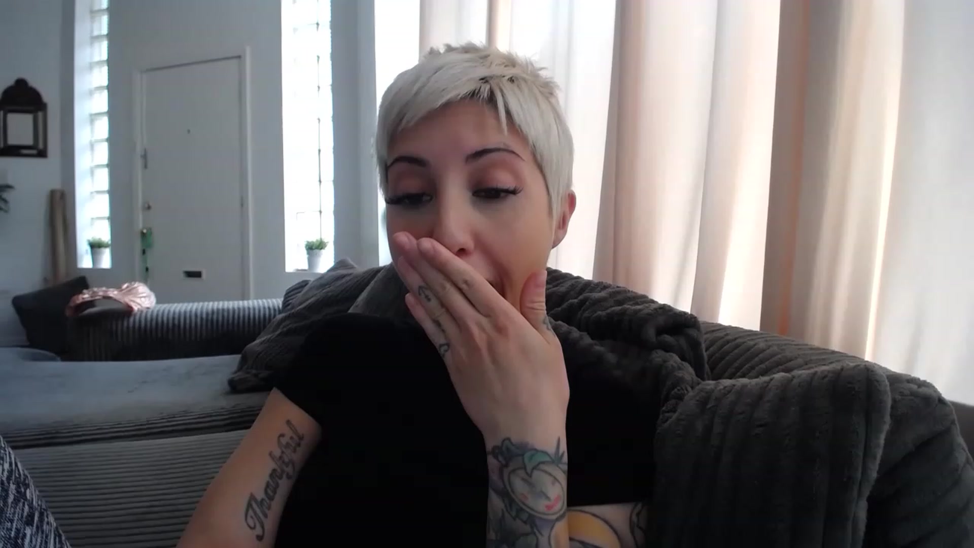 Gallery image thumbnail from ItsJade's myfreecams stream on, 05/19/2023, 23:27 image 4 of 20