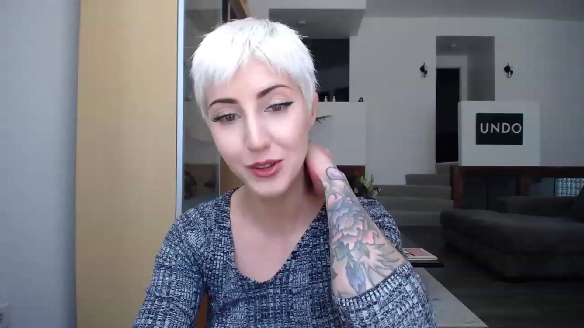 Gallery image thumbnail from ItsJade's myfreecams stream on, 05/30/2023, 18:38 image 9 of 20