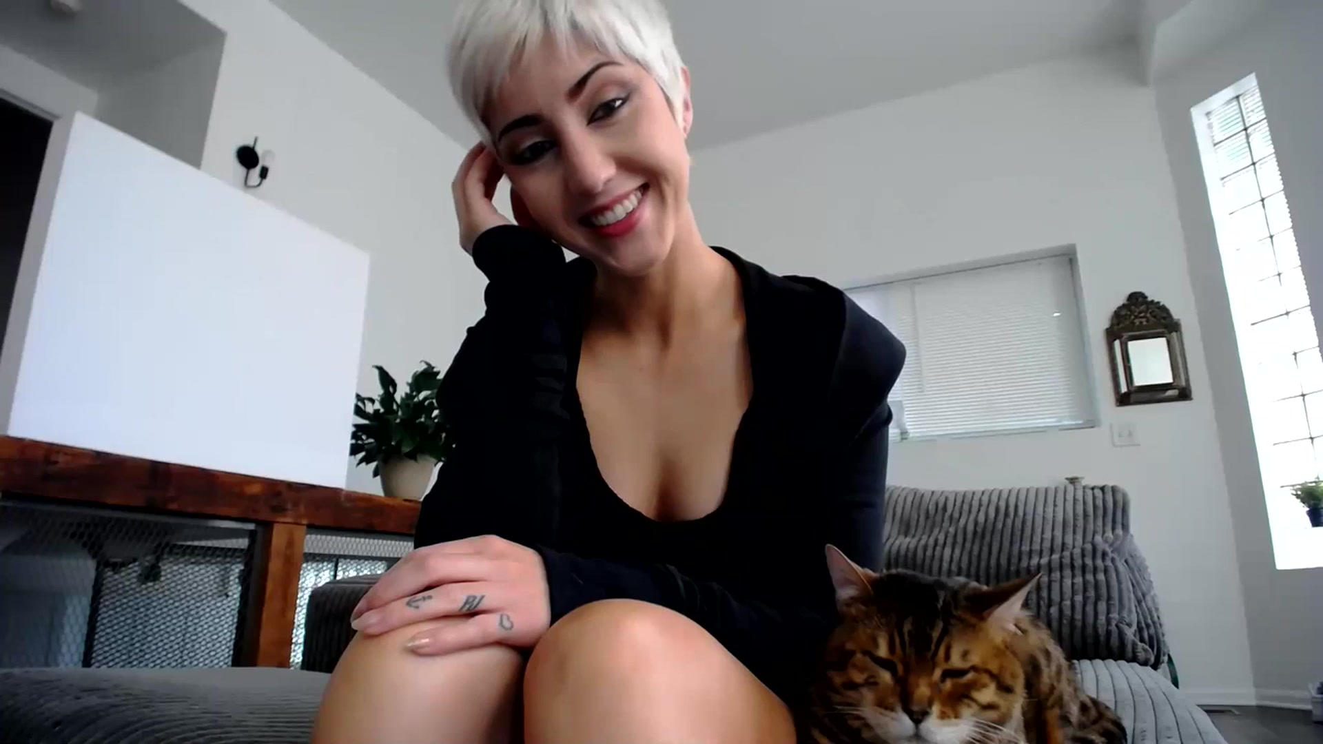 Gallery image thumbnail from ItsJade's myfreecams stream on, 07/12/2023, 19:32 image 20 of 20