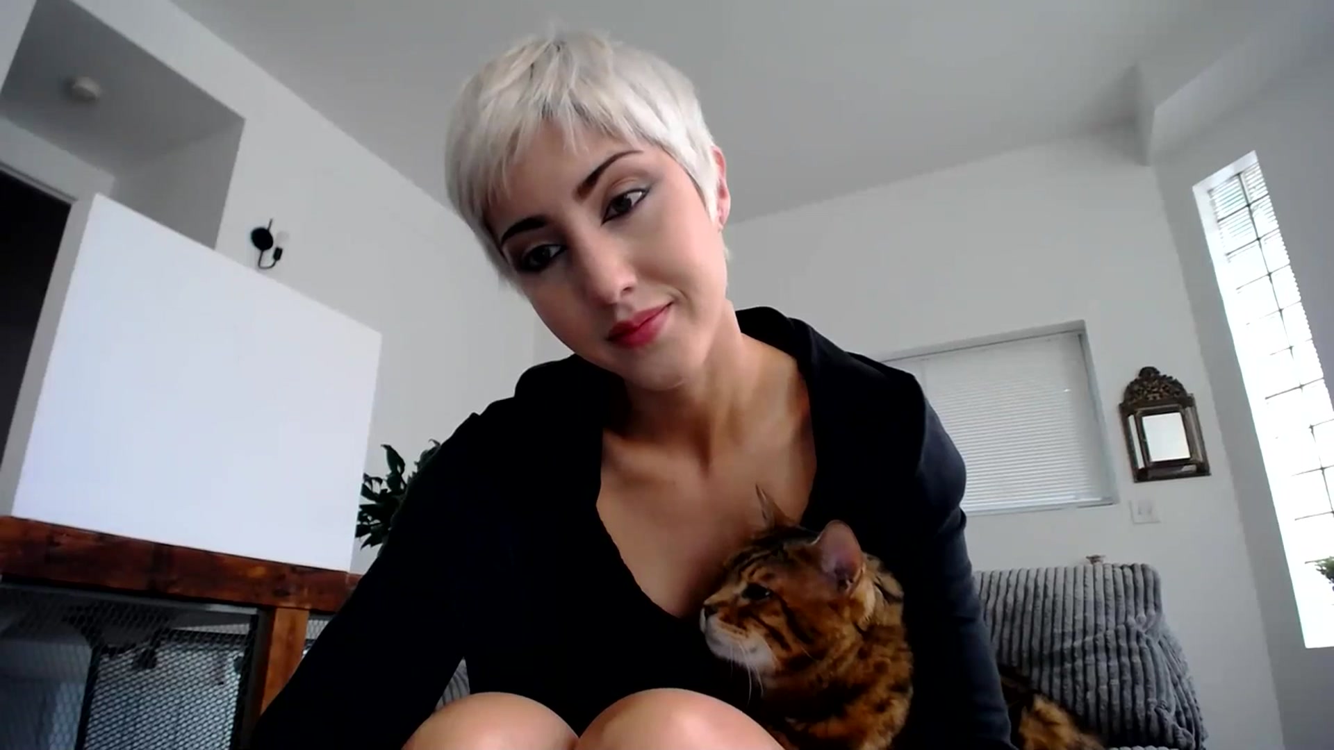 Gallery image thumbnail from ItsJade's myfreecams stream on, 07/12/2023, 19:32 image 13 of 20