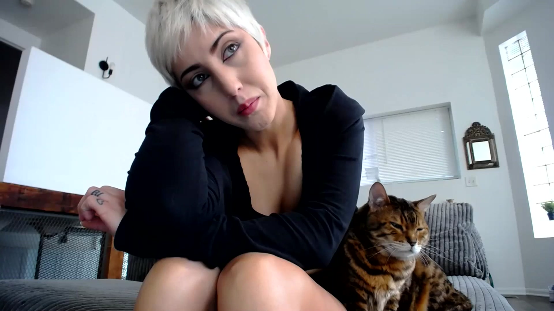 Gallery image thumbnail from ItsJade's myfreecams stream on, 07/12/2023, 19:32 image 16 of 20