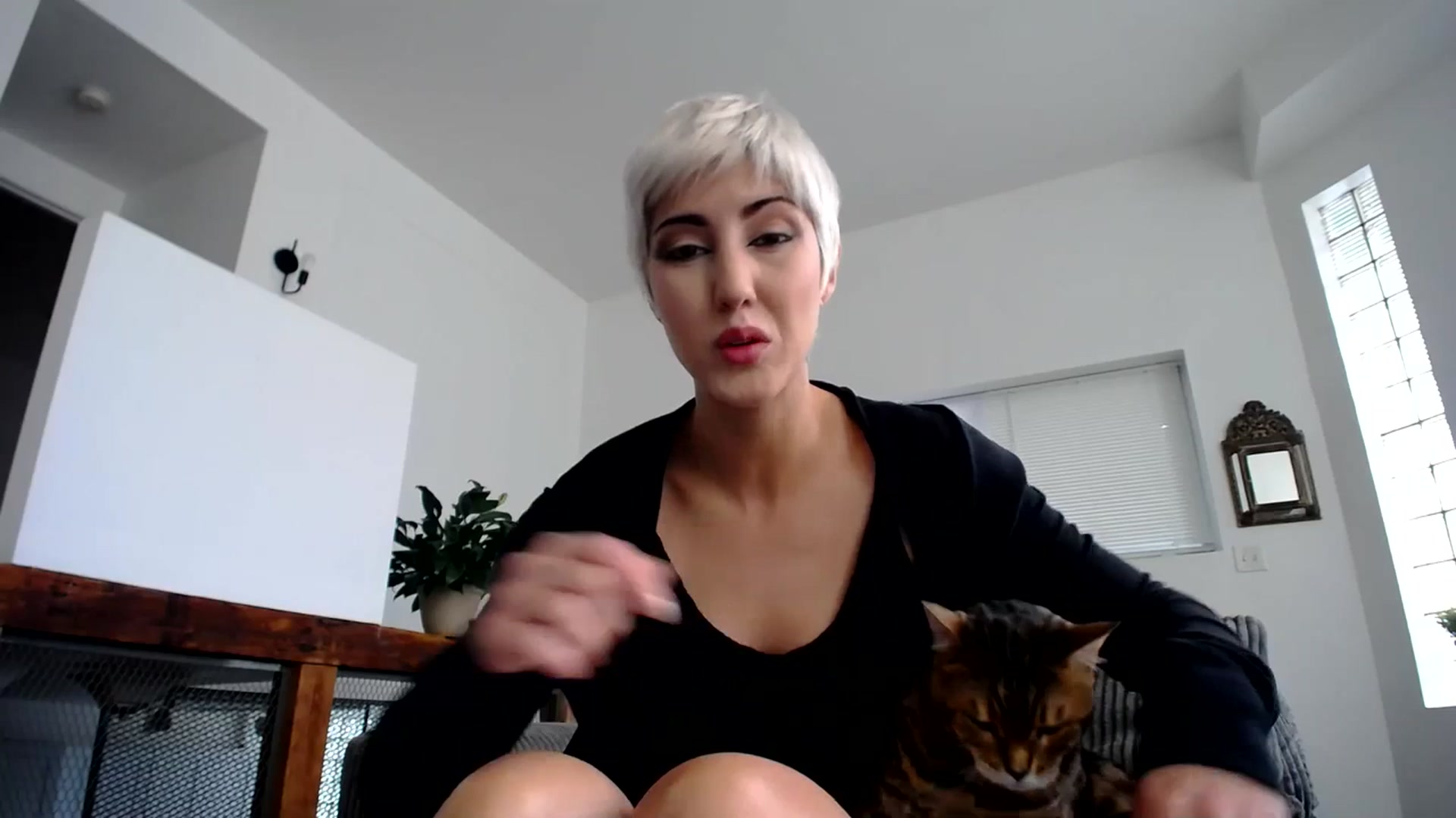 Gallery image thumbnail from ItsJade's myfreecams stream on, 07/12/2023, 19:32 image 14 of 20