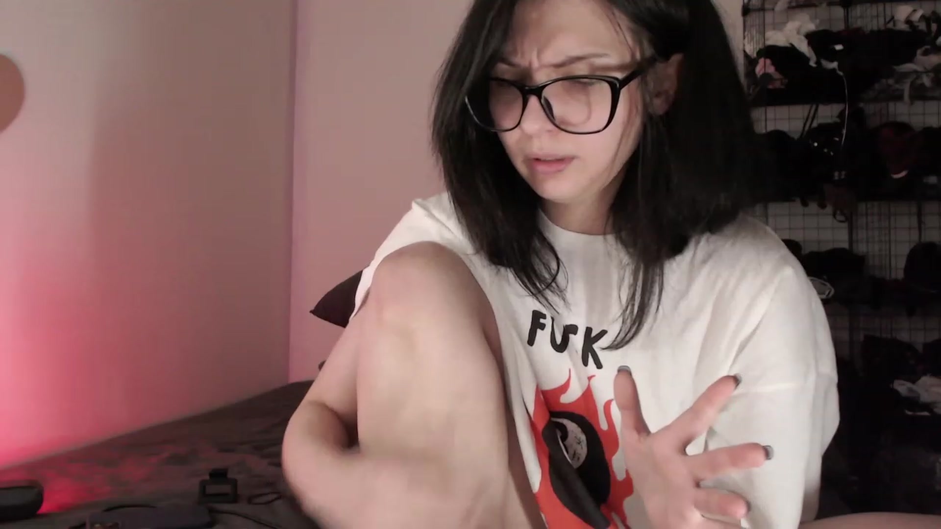 Gallery image thumbnail from ItsJustAPrank's myfreecams stream on, 06/26/2023, 04:02 image 19 of 20