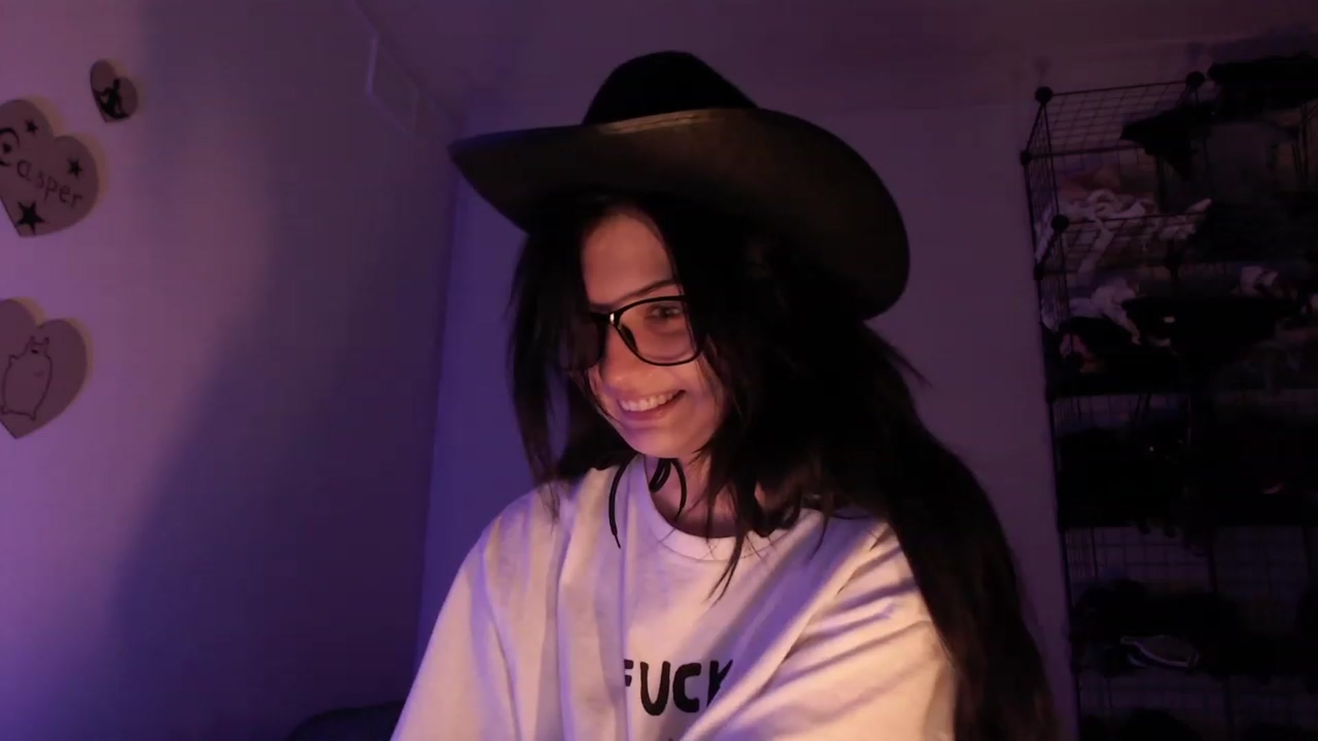 Gallery image thumbnail from ItsJustAPrank's myfreecams stream on, 06/26/2023, 06:04 image 20 of 20