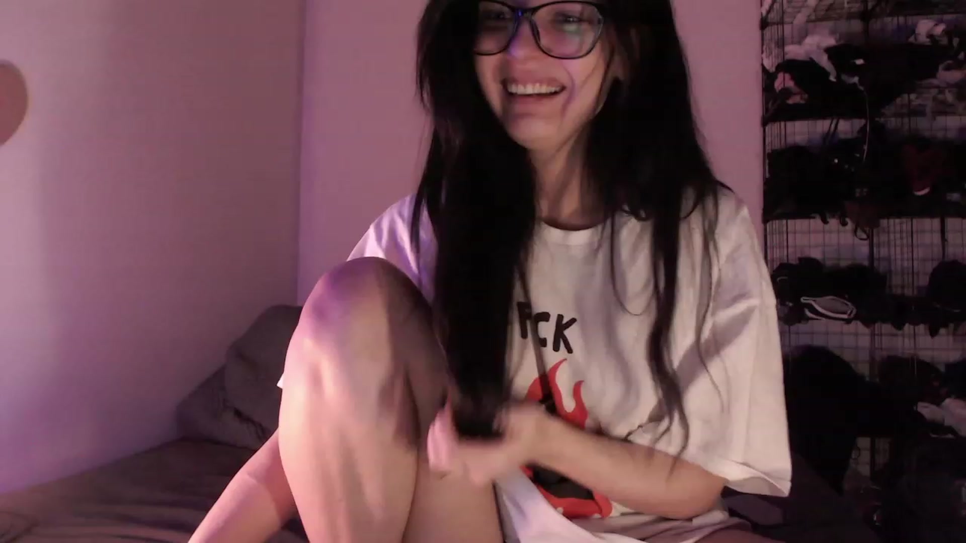 Gallery image thumbnail from ItsJustAPrank's myfreecams stream on, 06/26/2023, 06:04 image 10 of 20