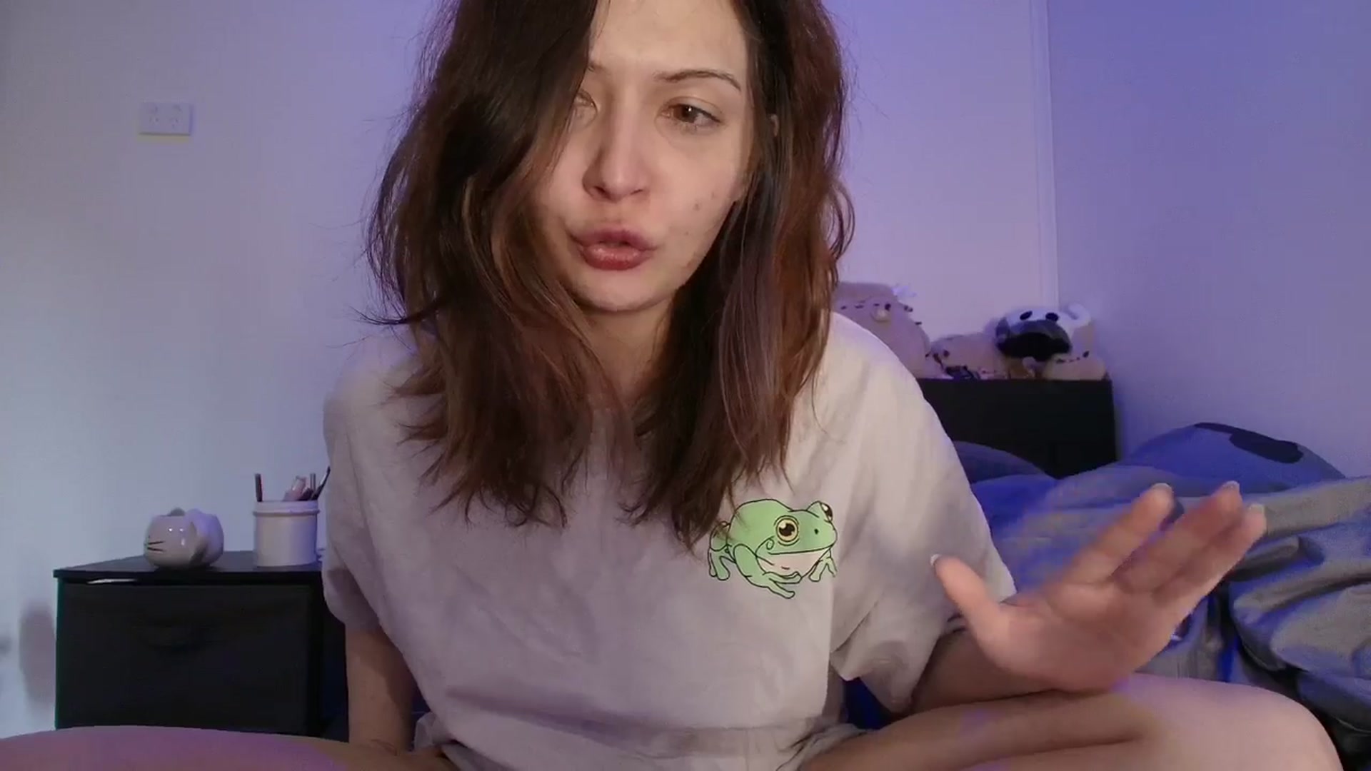 Gallery image thumbnail from ItsJustAPrank's myfreecams stream on, 04/05/2026, 05:59 image 6 of 20