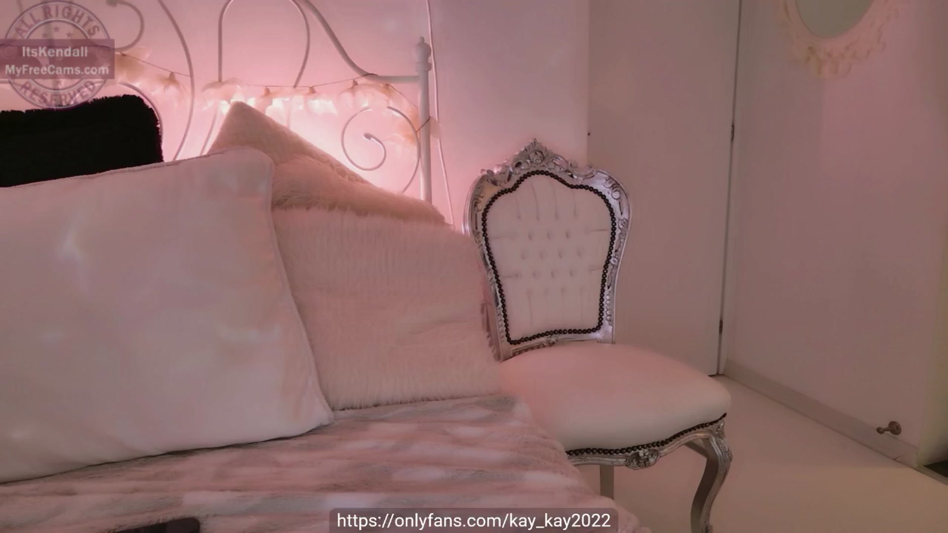 Gallery image thumbnail from ItsKendall's myfreecams stream on, 04/03/2026, 16:33 image 4 of 20