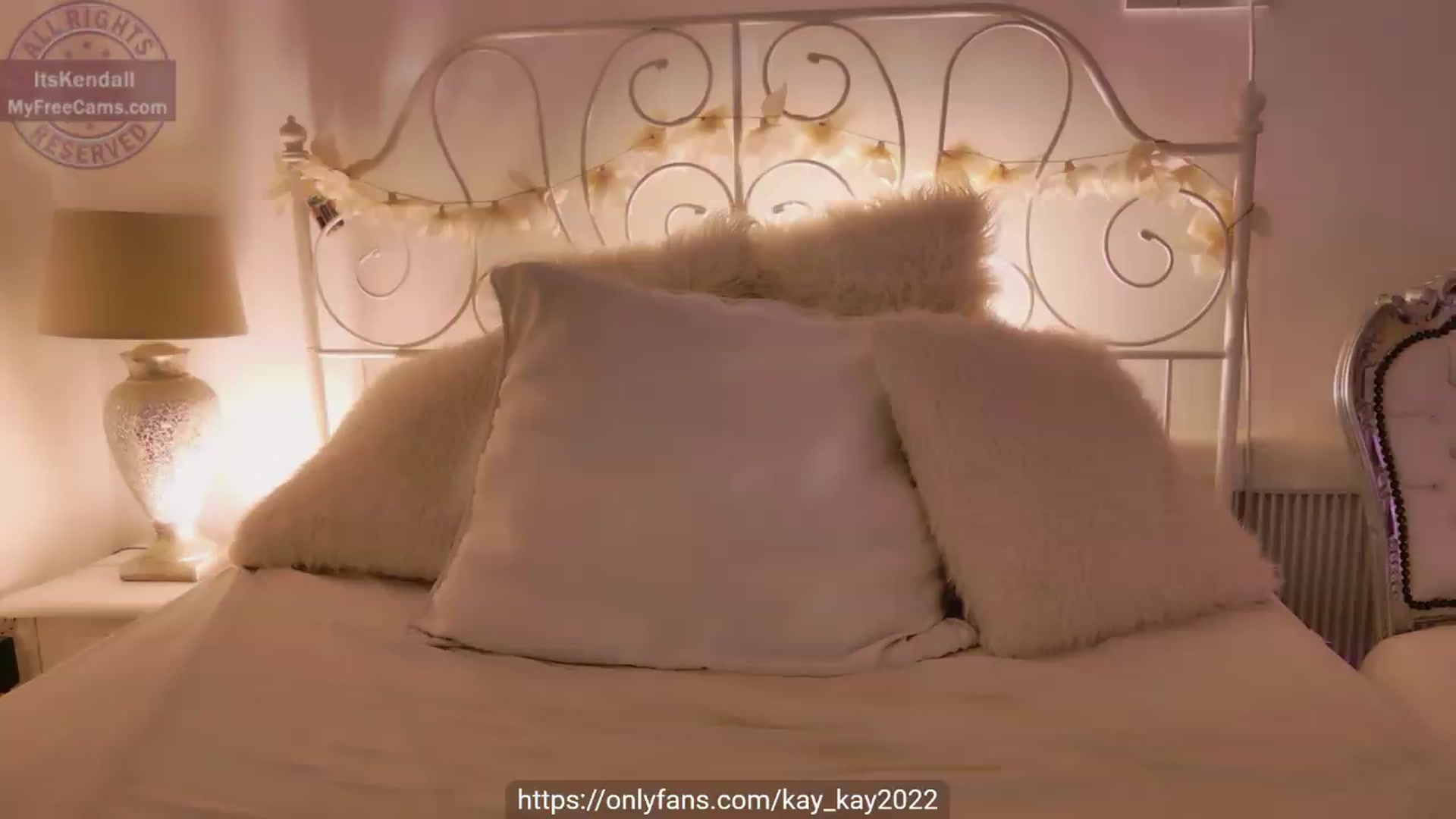 Gallery image thumbnail from ItsKendall's myfreecams stream on, 05/19/2026, 15:47 image 13 of 20