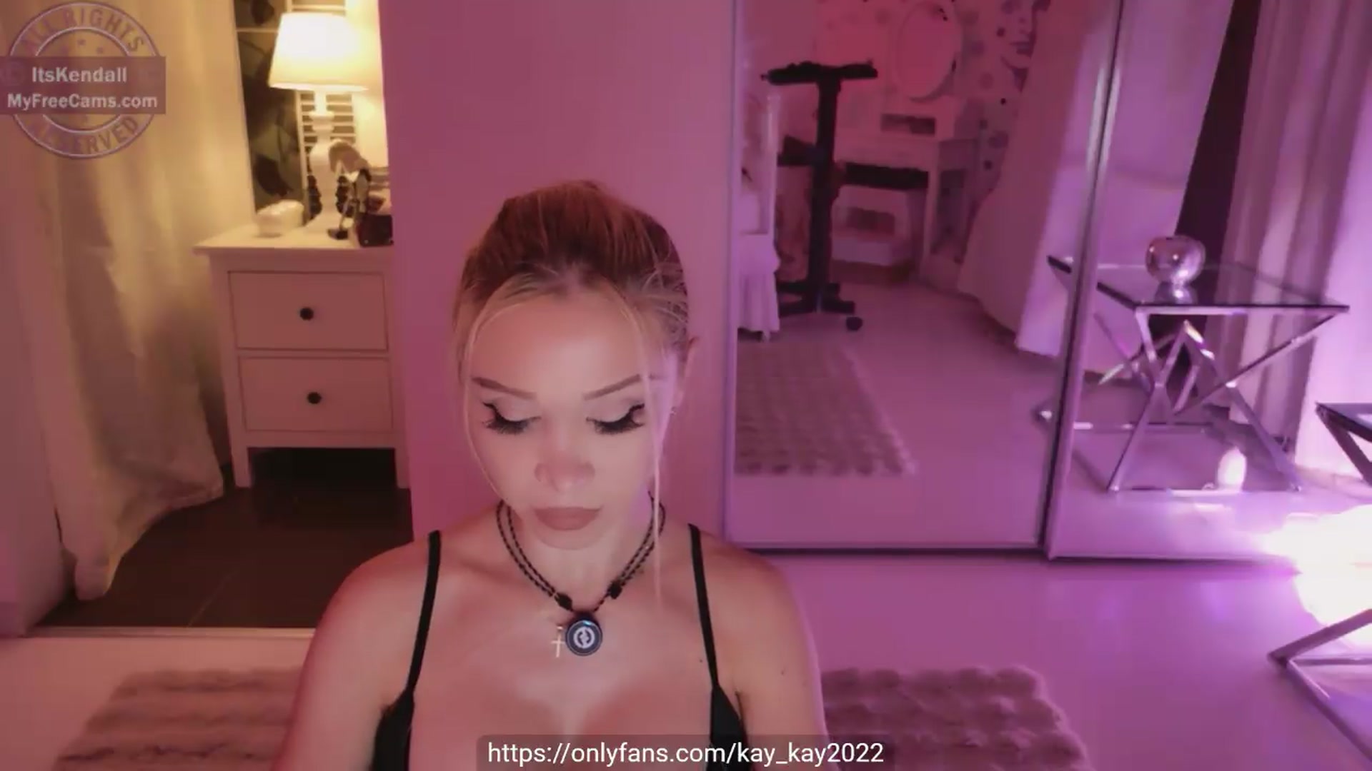 Gallery image thumbnail from ItsKendall's myfreecams stream on, 06/26/2026, 18:49 image 20 of 20
