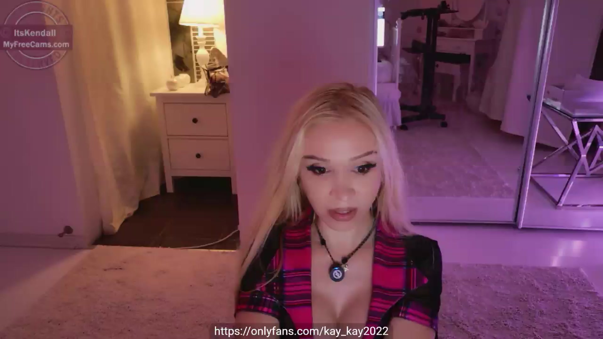 Gallery image thumbnail from ItsKendall's myfreecams stream on, 07/06/2026, 19:14 image 20 of 20
