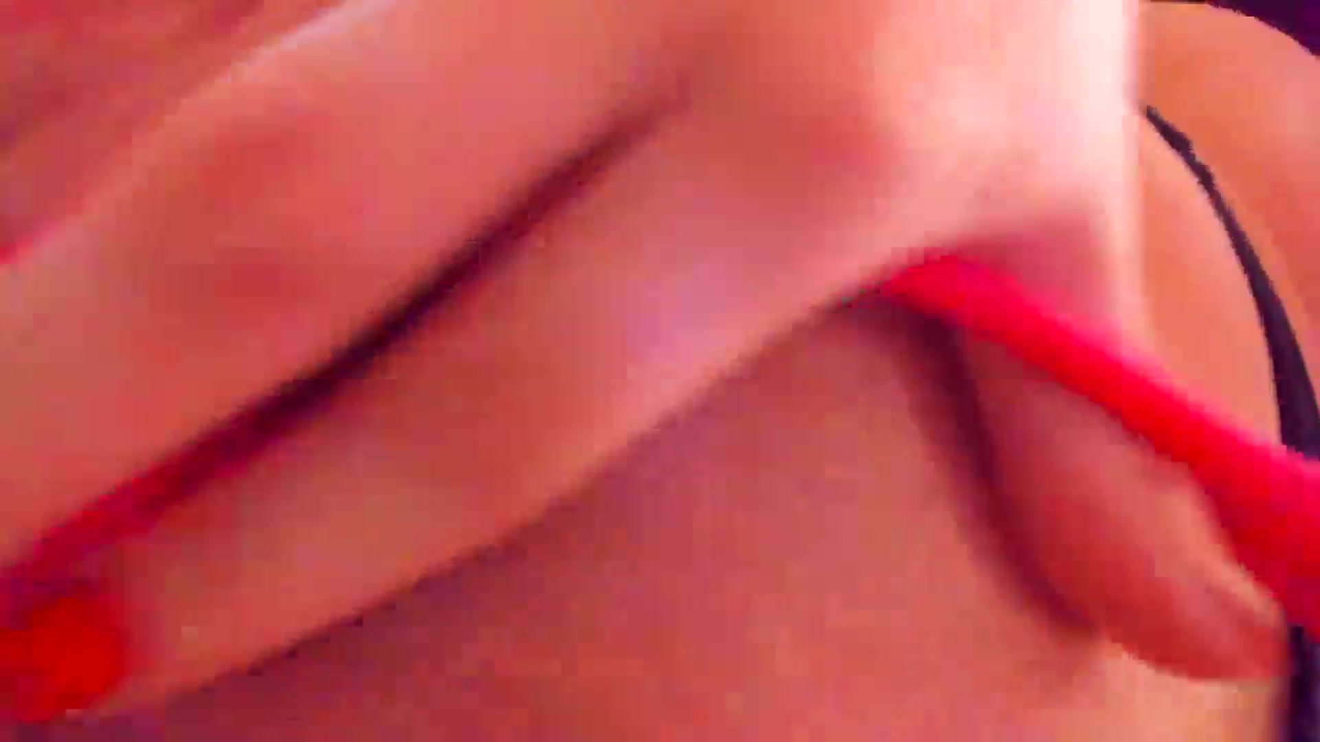 Gallery image thumbnail from ItsKristina's myfreecams stream on, 05/04/2024, 16:50 image 10 of 20