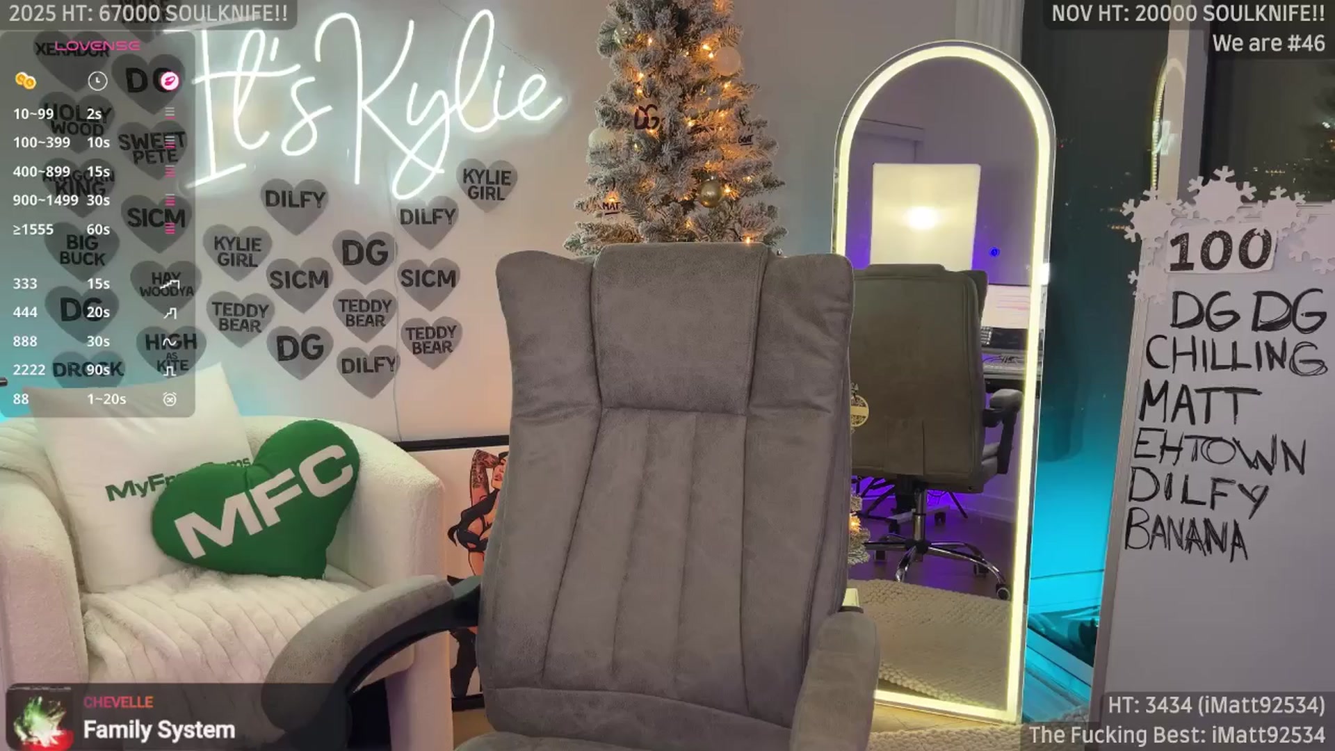 Gallery image thumbnail from ItsKylieEh's myfreecams stream on, 11/16/2025, 10:41 image 5 of 20