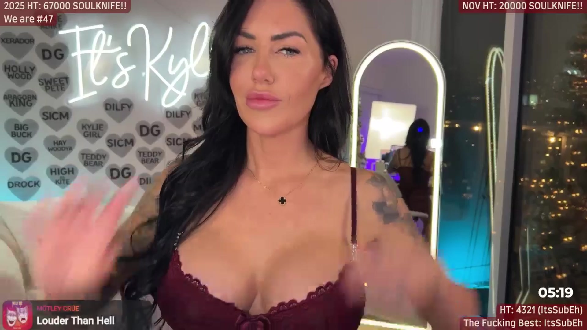 Gallery image thumbnail from ItsKylieEh's myfreecams stream on, 11/21/2025, 05:15 image 4 of 20
