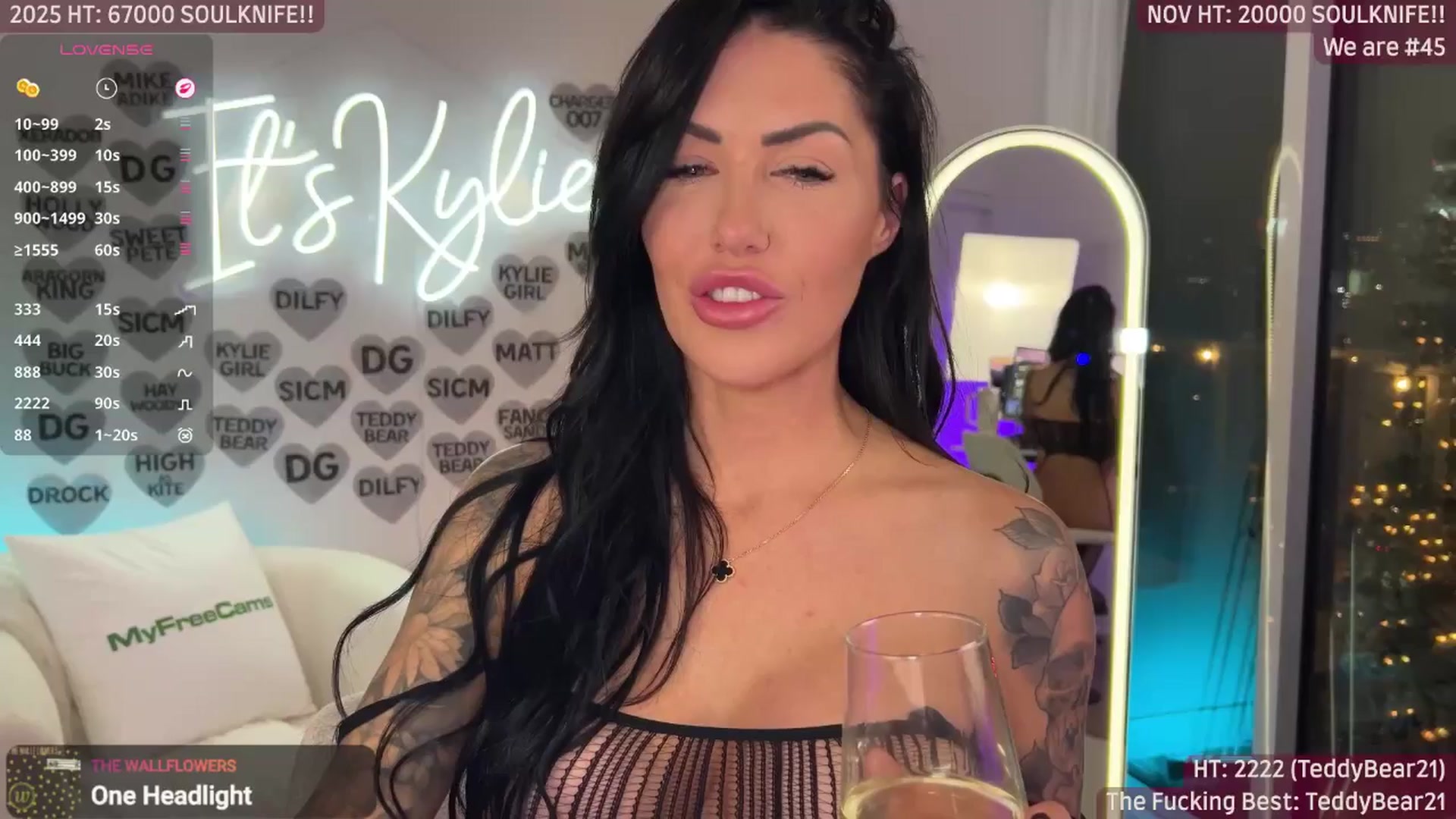Gallery image thumbnail from ItsKylieEh's myfreecams stream on, 11/22/2025, 05:52 image 20 of 20