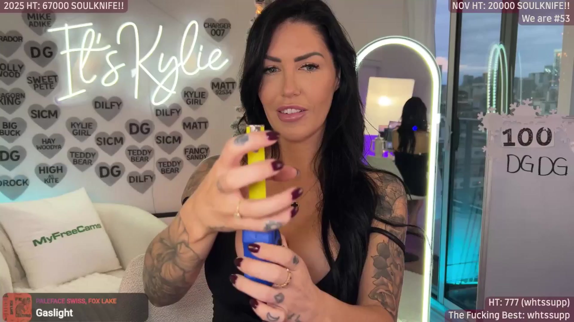 Gallery image thumbnail from ItsKylieEh's myfreecams stream on, 11/24/2025, 01:33 image 3 of 20