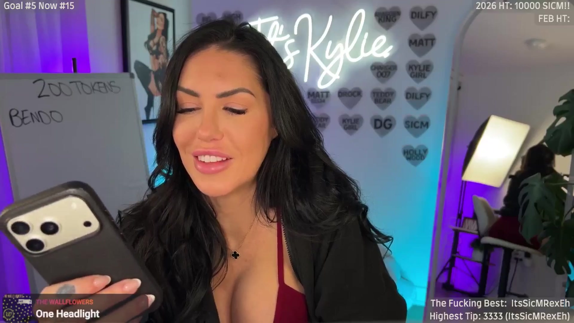 Gallery image thumbnail from ItsKylieEh's myfreecams stream on, 02/01/2026, 09:01 image 11 of 20