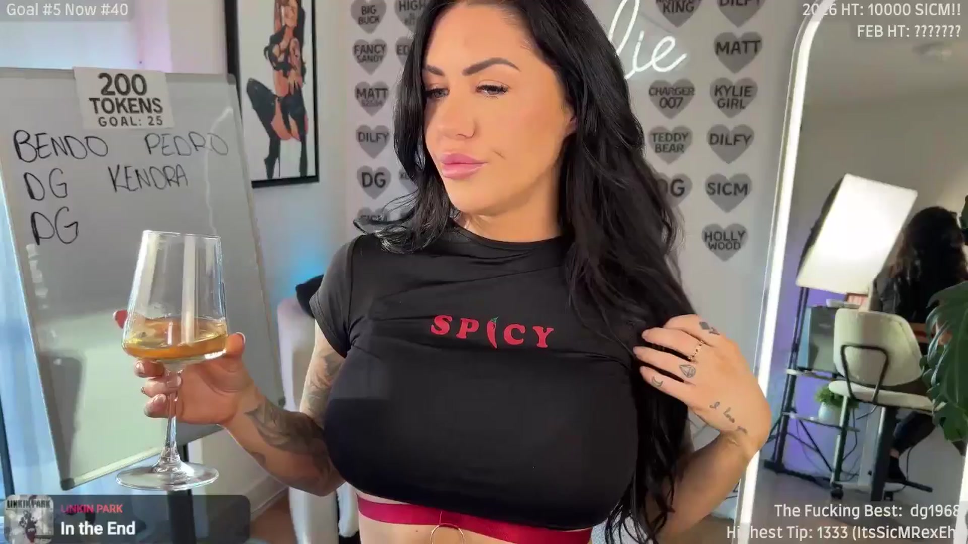 Gallery image thumbnail from ItsKylieEh's myfreecams stream on, 02/02/2026, 24:47 image 6 of 20