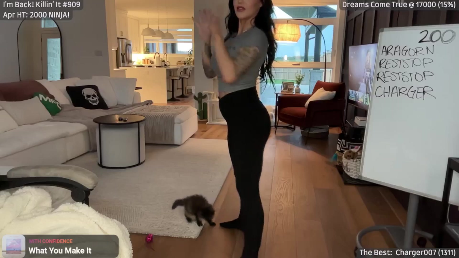 Gallery image thumbnail from ItsKylieEh's myfreecams stream on, 04/25/2026, 24:01 image 18 of 20