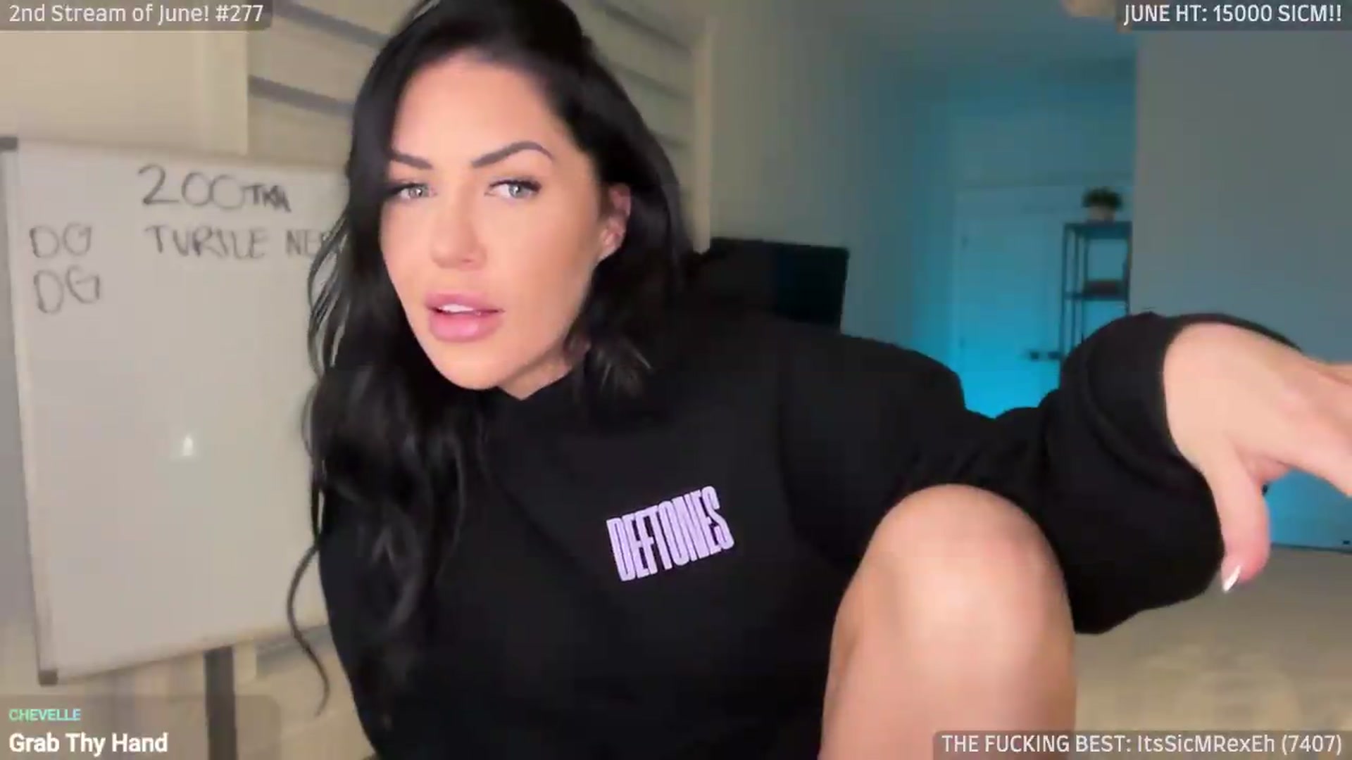 Gallery image thumbnail from ItsKylieEh's myfreecams stream on, 06/14/2026, 03:48 image 6 of 20