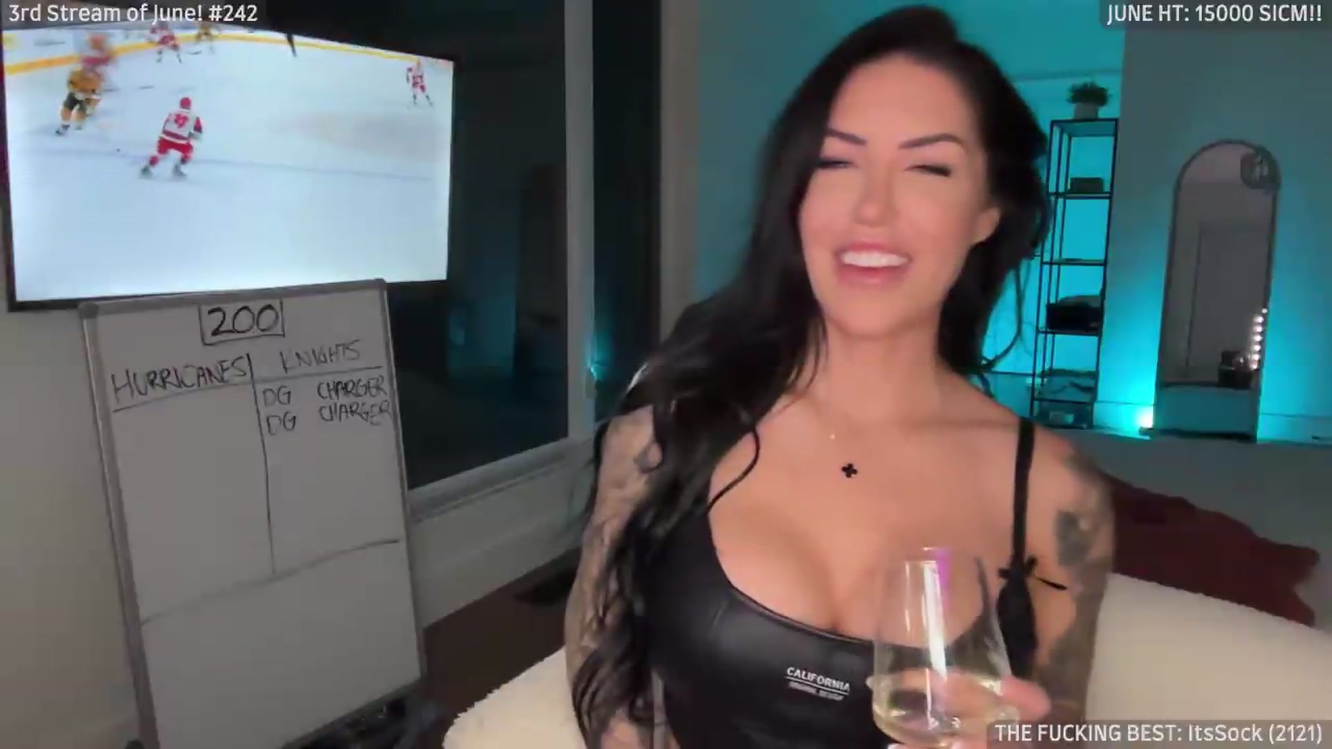 Gallery image thumbnail from ItsKylieEh's myfreecams stream on, 06/15/2026, 03:22 image 14 of 20