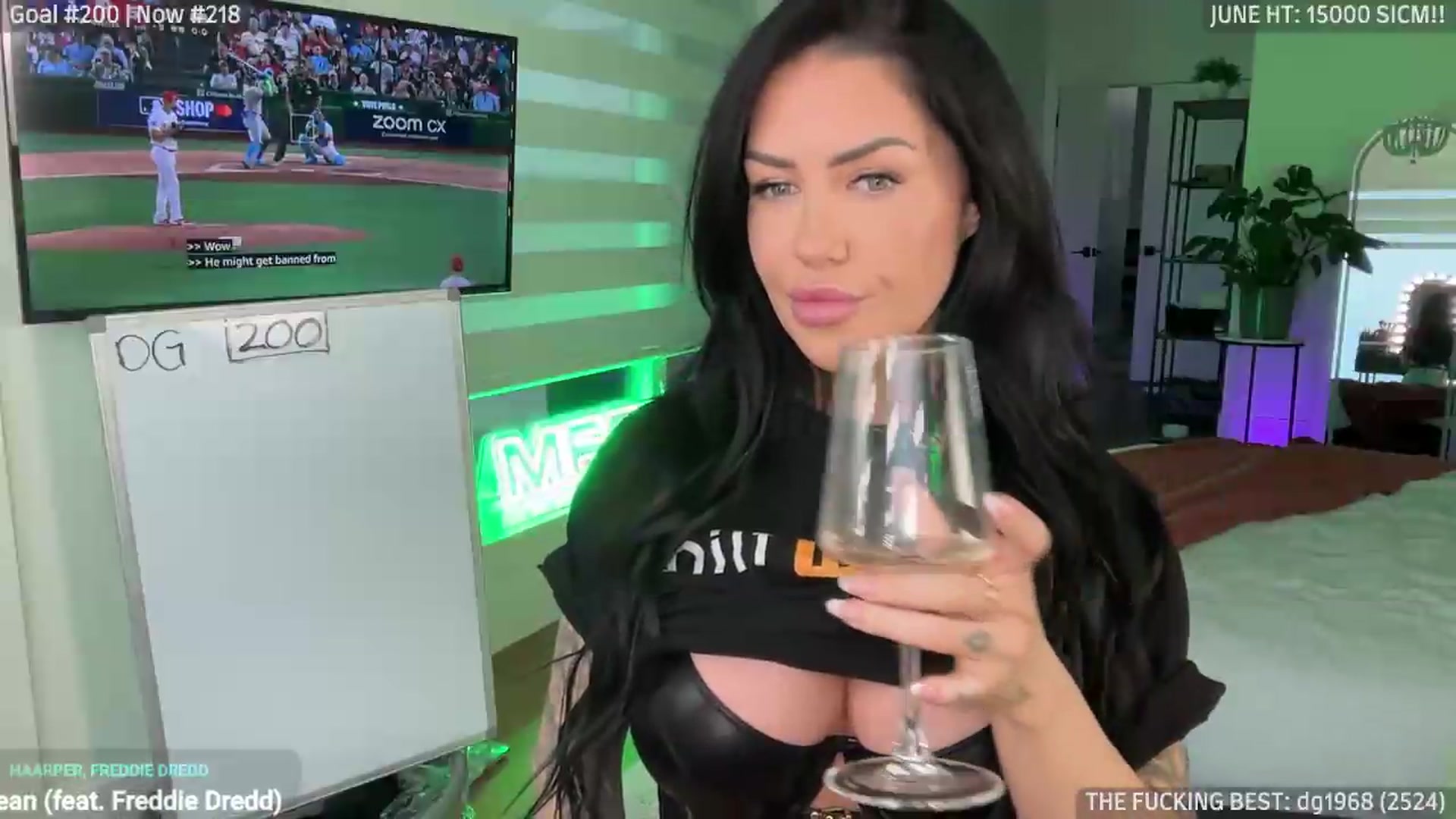 Gallery image thumbnail from ItsKylieEh's myfreecams stream on, 06/22/2026, 03:00 image 8 of 20