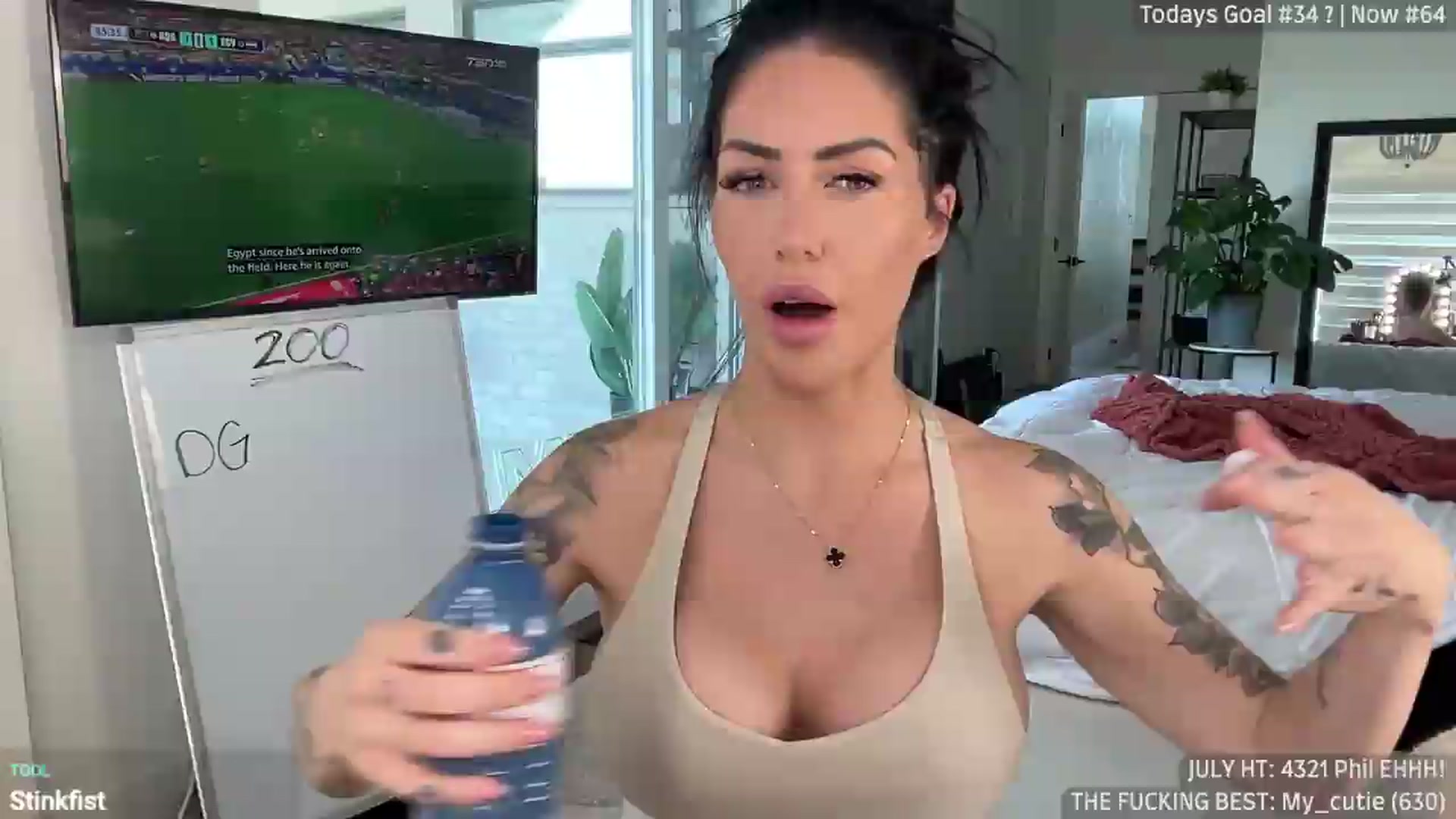 Gallery image thumbnail from ItsKylieEh's myfreecams stream on, 07/03/2026, 21:09 image 11 of 20