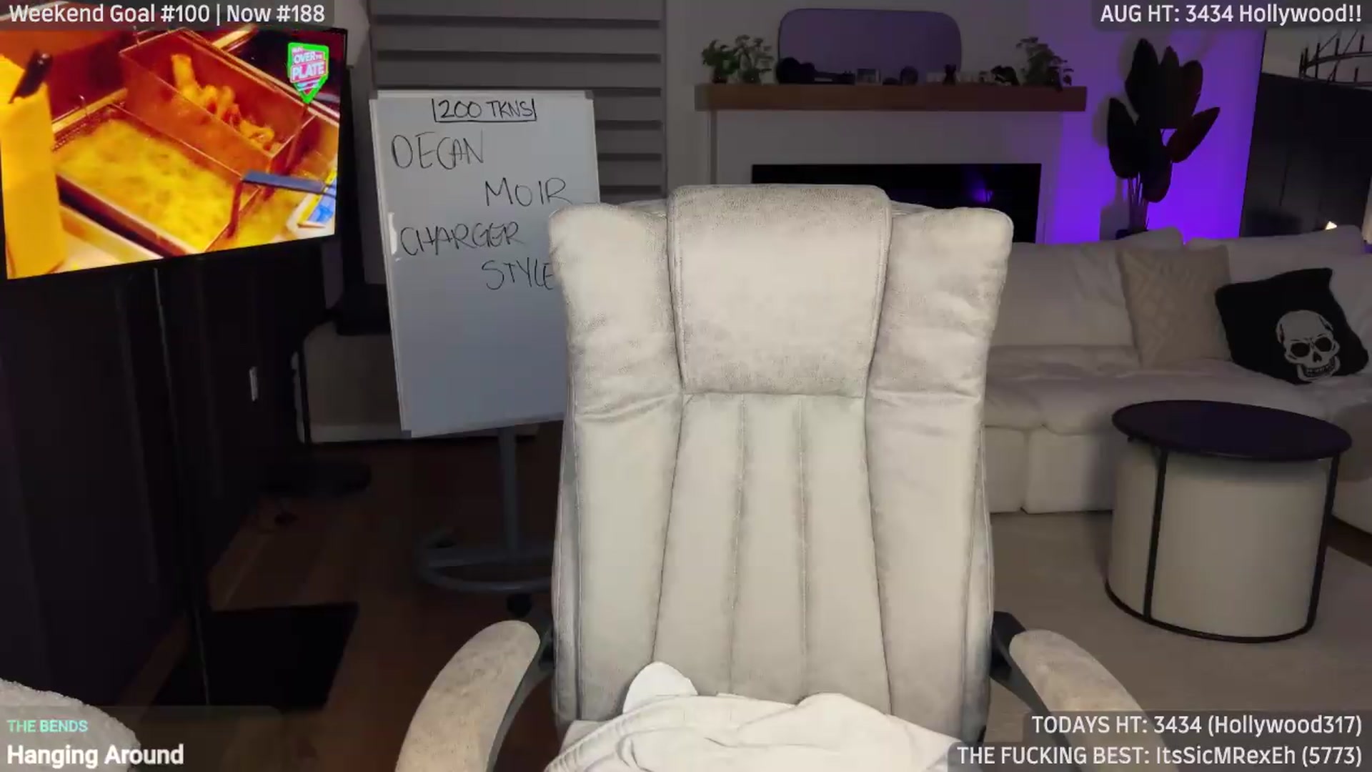 Gallery image thumbnail from ItsKylieEh's myfreecams stream on, 08/22/2026, 04:04 image 15 of 20