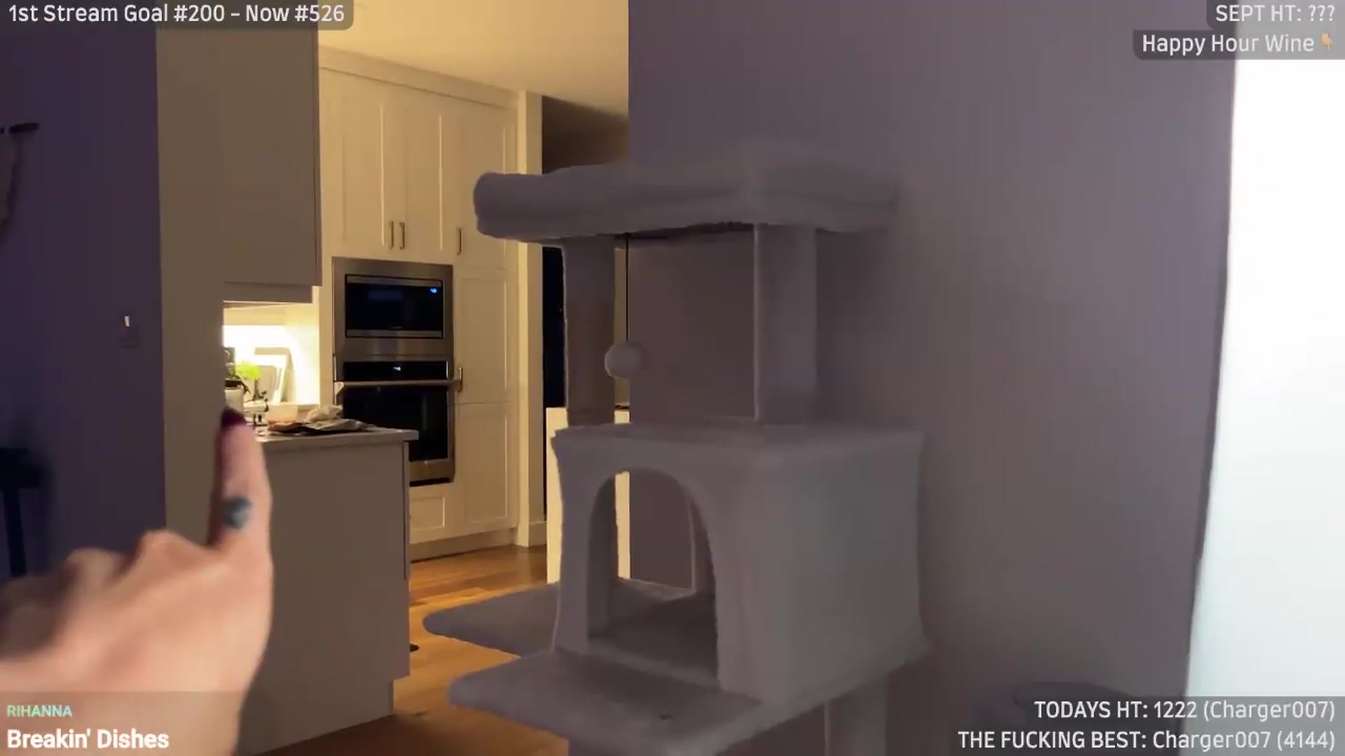 Gallery image thumbnail from ItsKylieEh's myfreecams stream on, 09/05/2026, 02:49 image 9 of 20