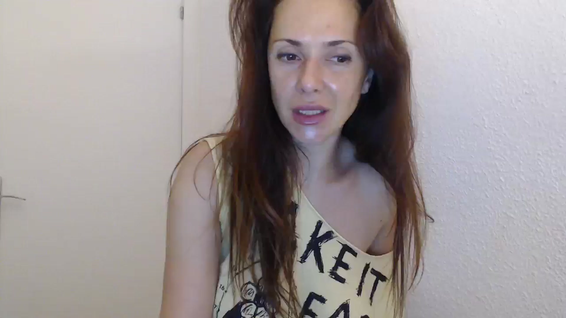 Gallery image thumbnail from ItsLizi's myfreecams stream on, 01/02/2026, 24:37 image 6 of 20