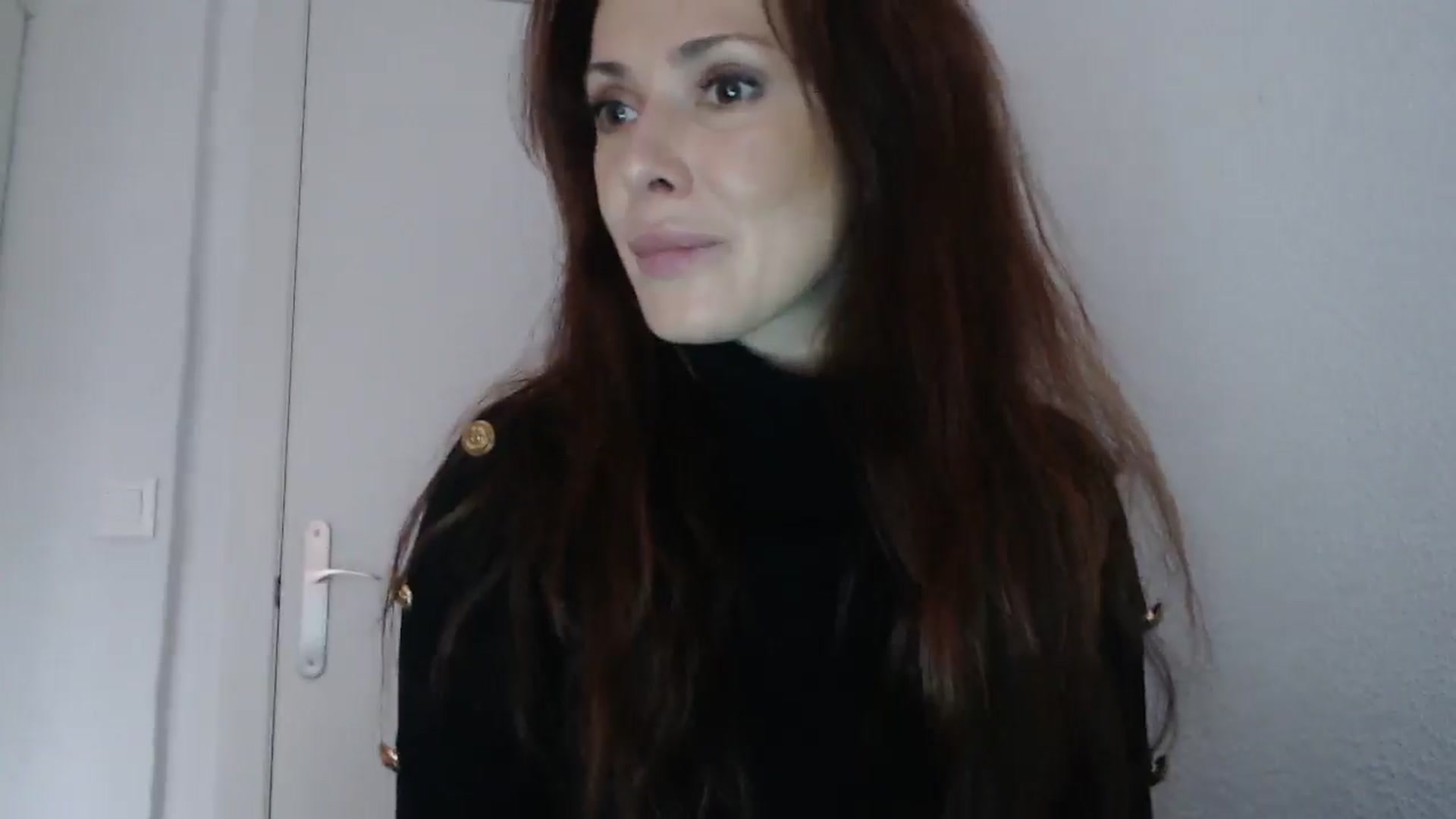 Gallery image thumbnail from ItsLizi's myfreecams stream on, 01/02/2026, 16:43 image 2 of 20