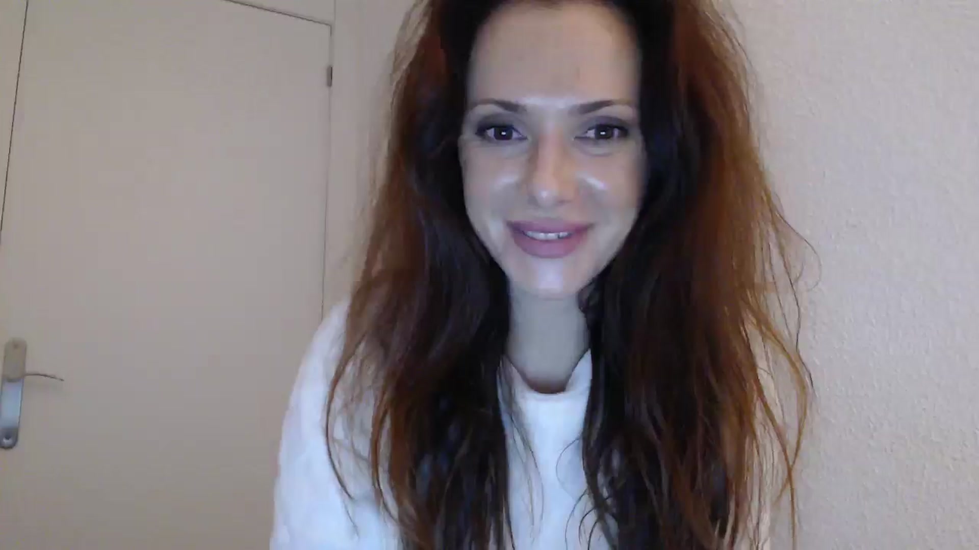 Gallery image thumbnail from ItsLizi's myfreecams stream on, 01/03/2026, 24:24 image 2 of 20