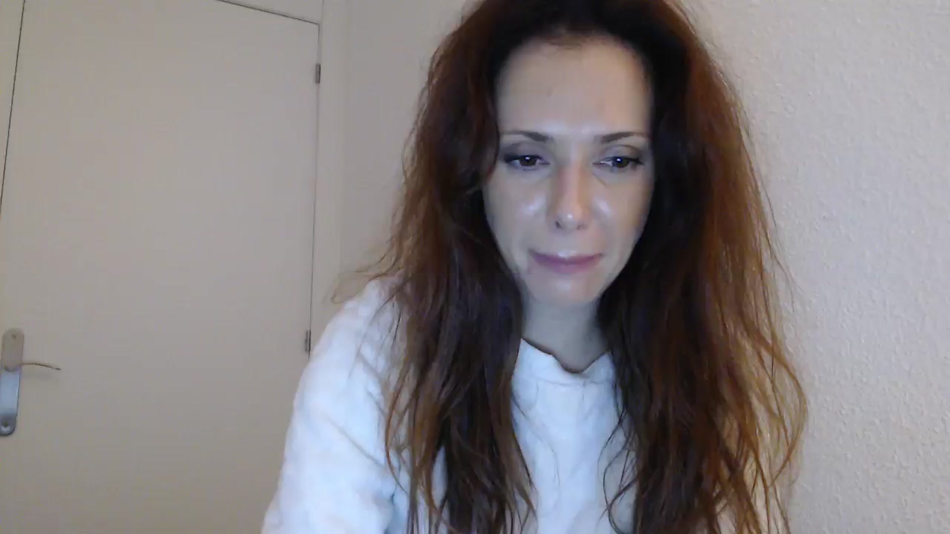 Gallery image thumbnail from ItsLizi's myfreecams stream on, 01/03/2026, 24:24 image 11 of 20