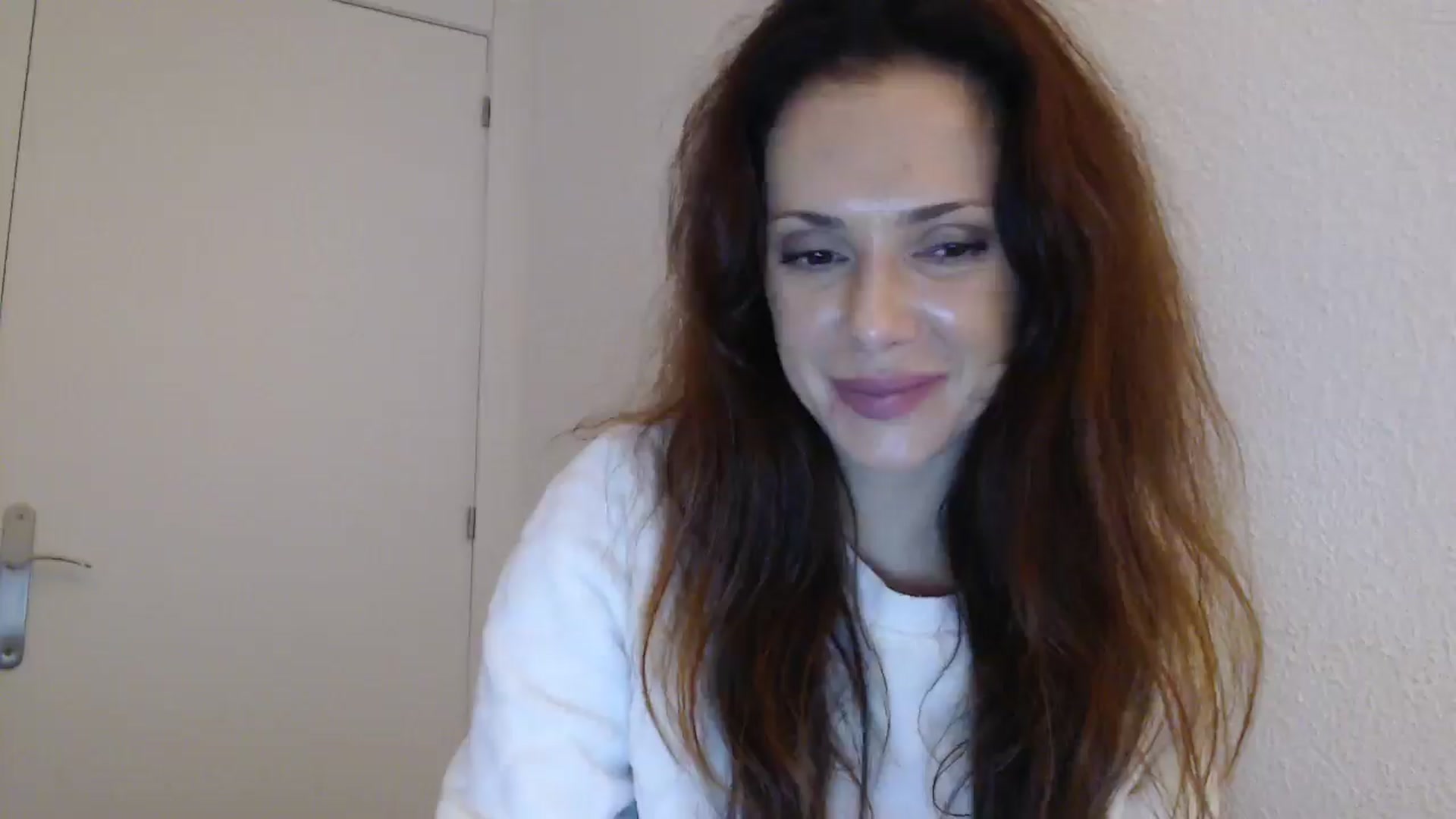 Gallery image thumbnail from ItsLizi's myfreecams stream on, 01/03/2026, 24:24 image 20 of 20