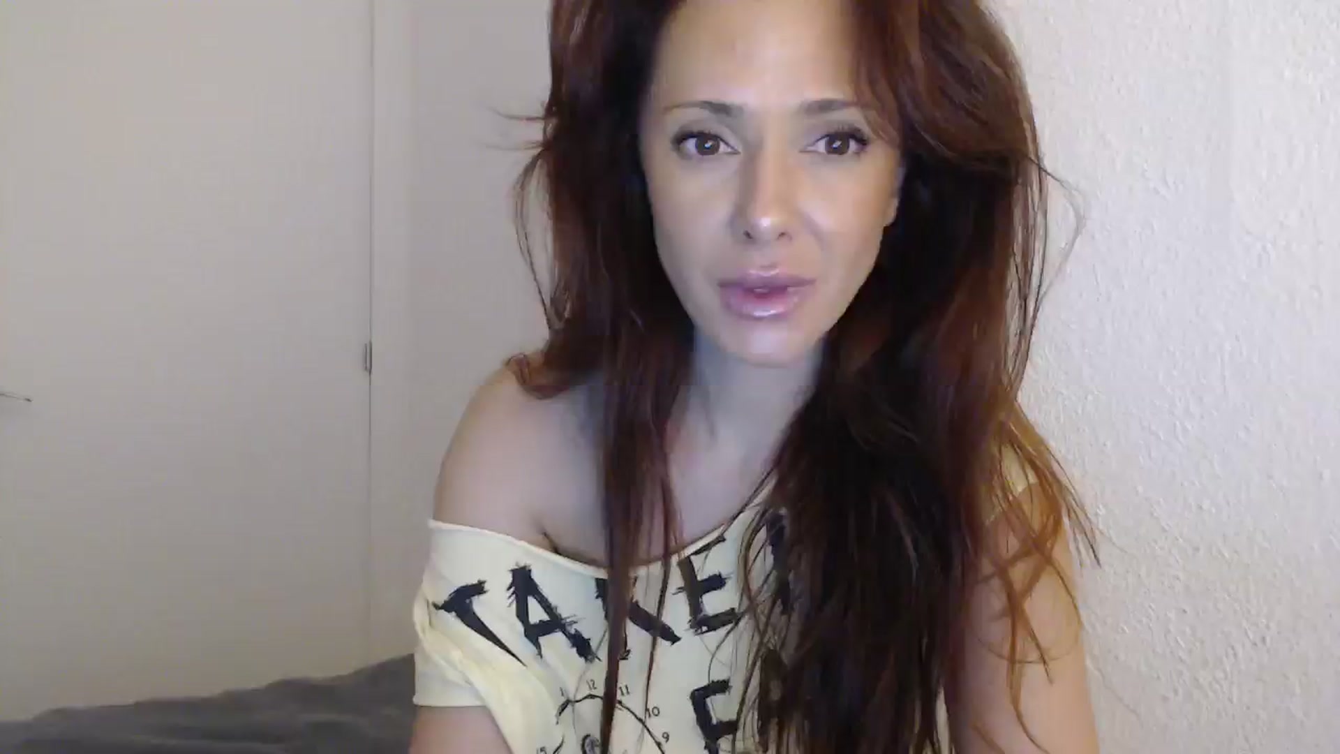 Gallery image thumbnail from ItsLizi's myfreecams stream on, 01/09/2026, 16:54 image 15 of 20