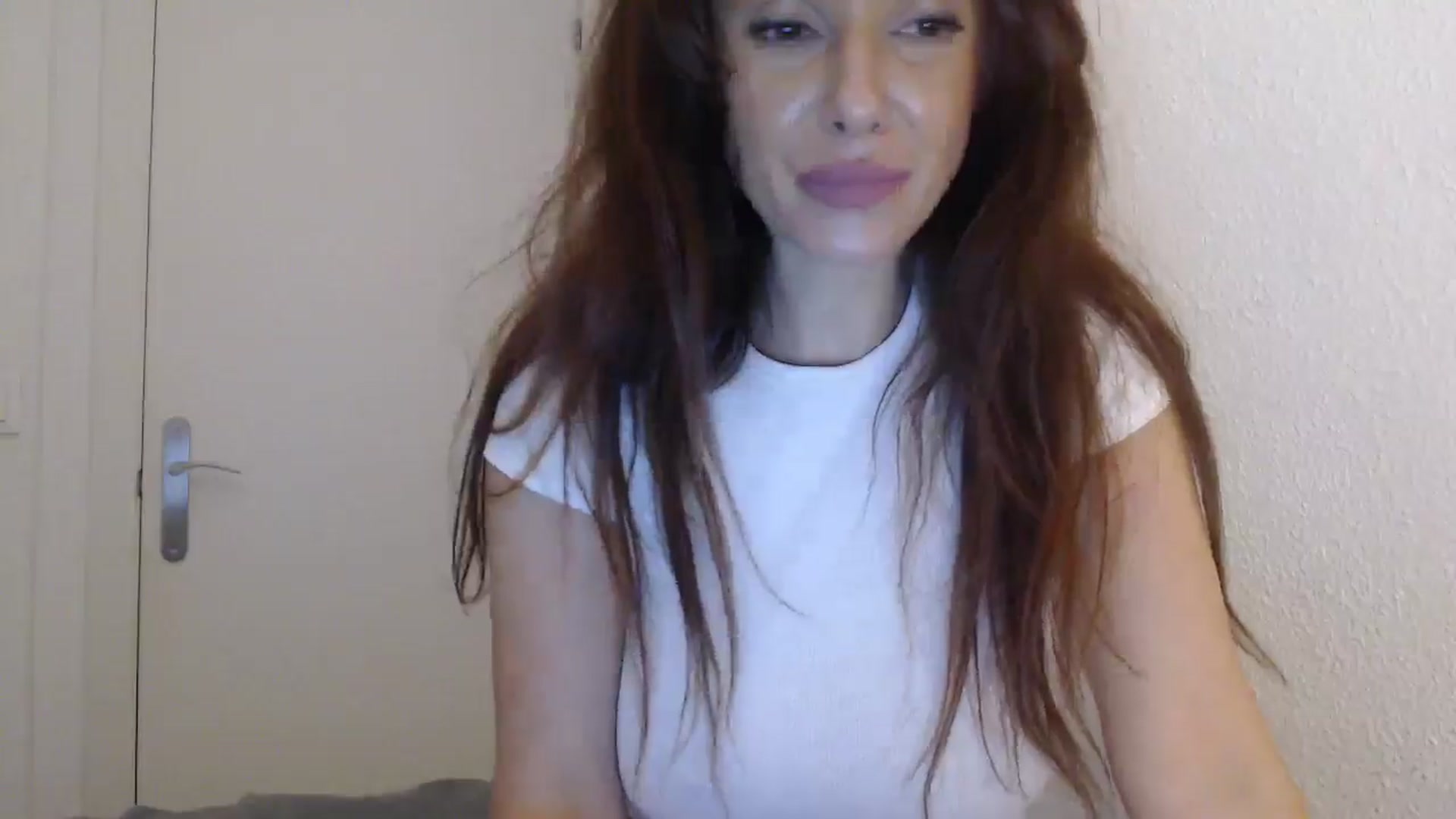 Gallery image thumbnail from ItsLizi's myfreecams stream on, 01/09/2026, 22:57 image 2 of 20