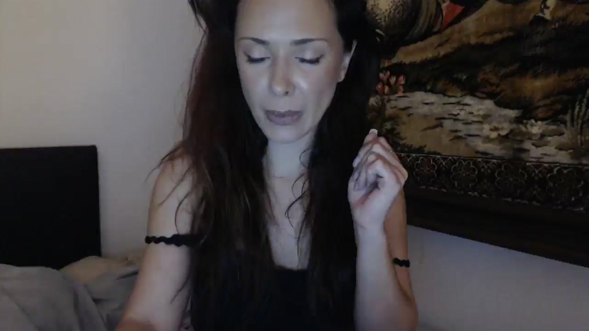 Gallery image thumbnail from ItsLizi's myfreecams stream on, 01/14/2026, 18:24 image 14 of 20