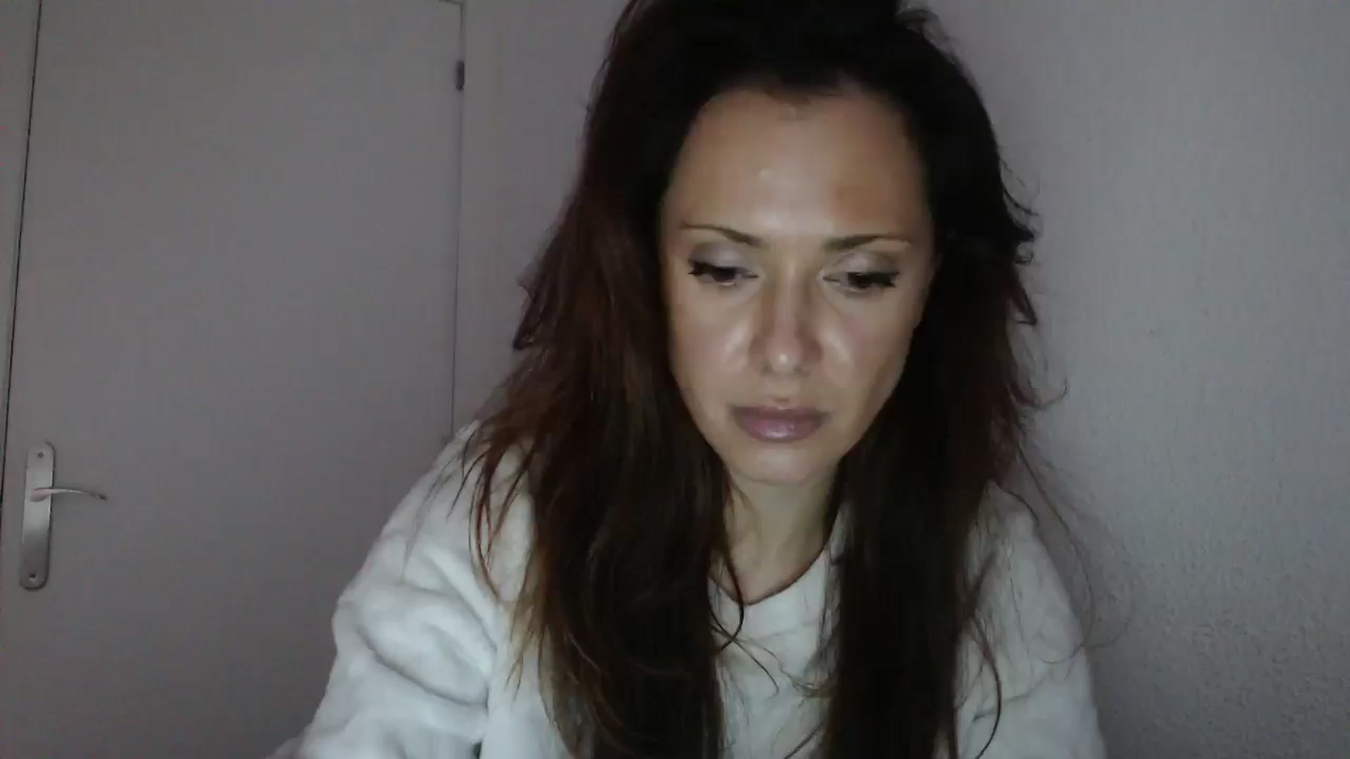 Gallery image thumbnail from ItsLizi's myfreecams stream on, 02/01/2026, 18:04 image 1 of 20