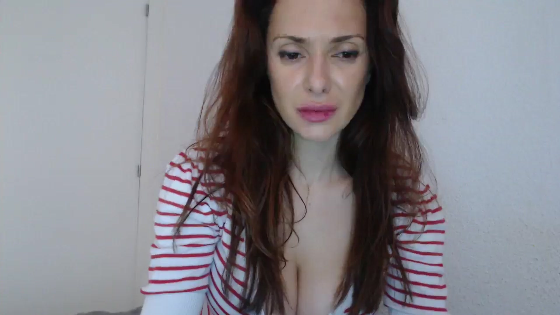 Gallery image thumbnail from ItsLizi's myfreecams stream on, 02/06/2026, 17:06 image 3 of 20